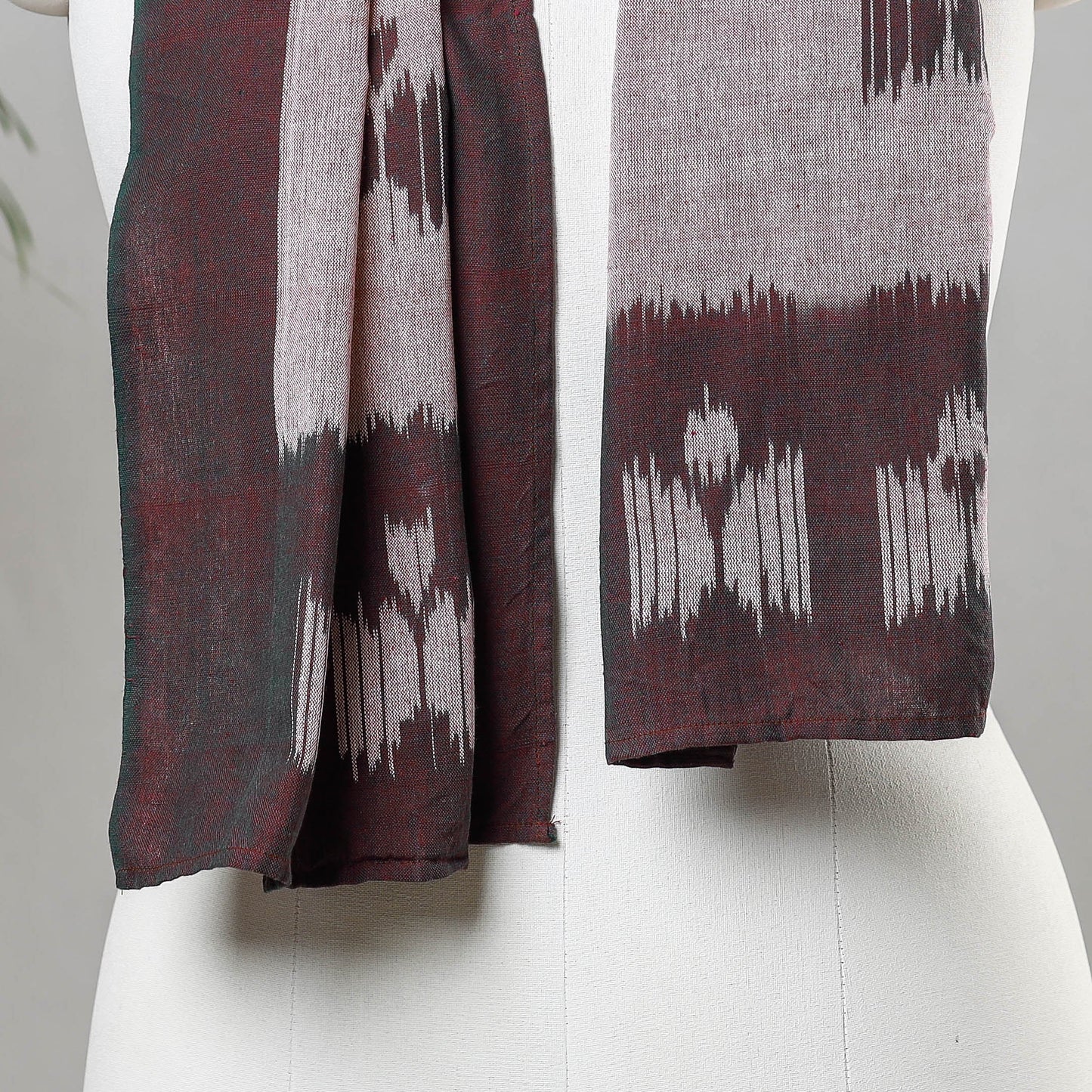 pochampally ikat stole