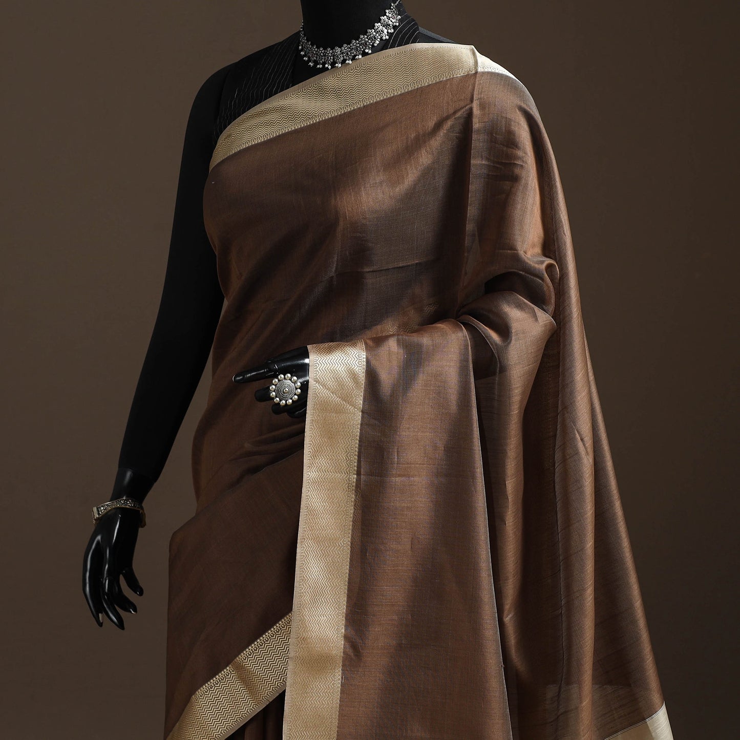 Brown - handloom maheshwari saree with zari border 02