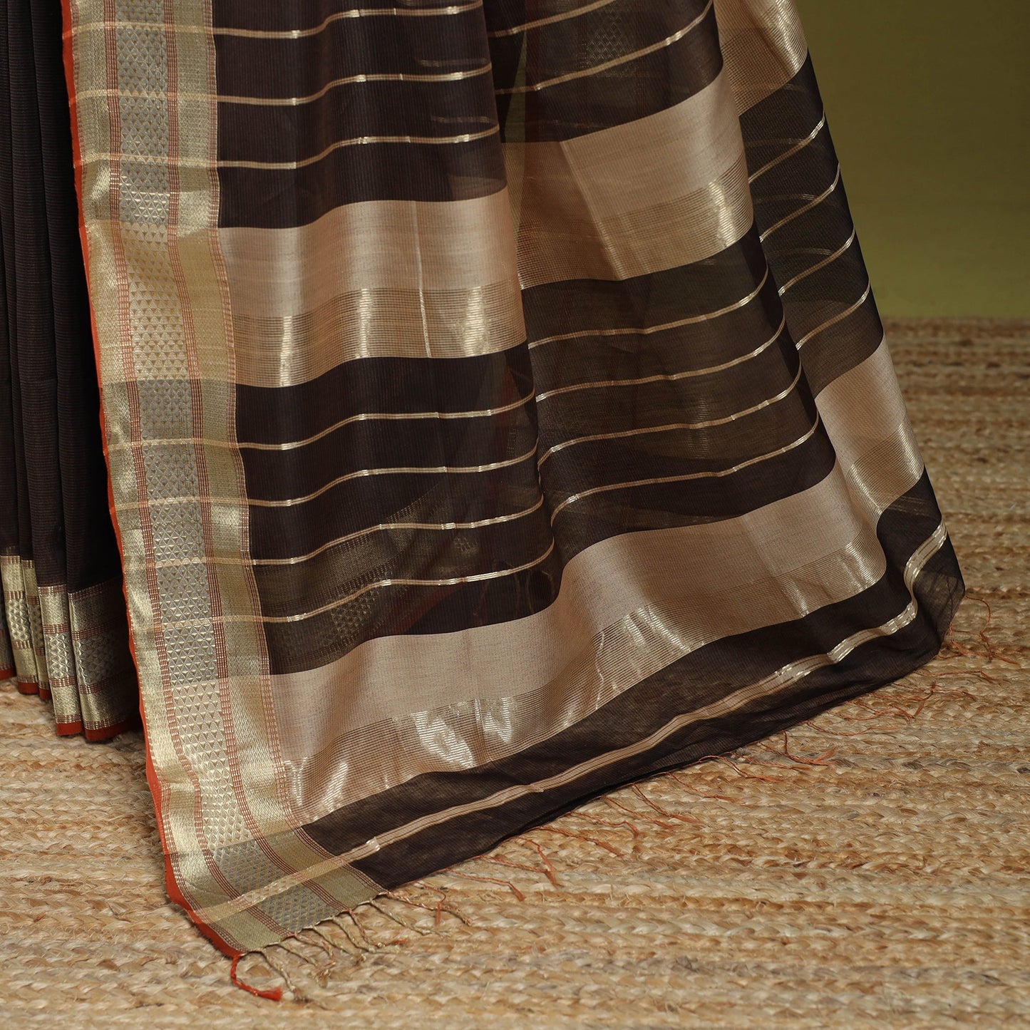 Brown - handloom silk cotton maheshwari saree with zari