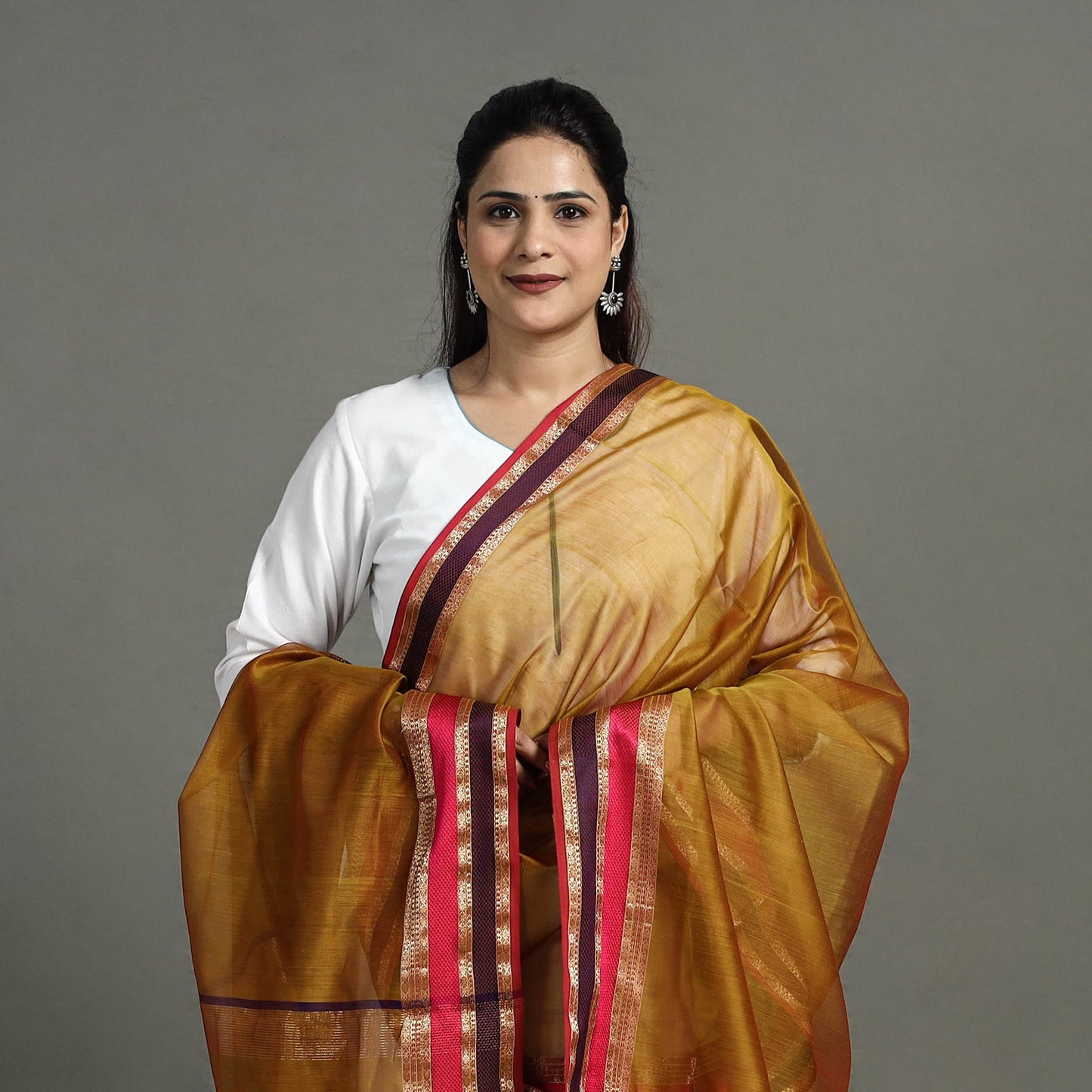 Brown - handloom silk cotton resham border maheshwari