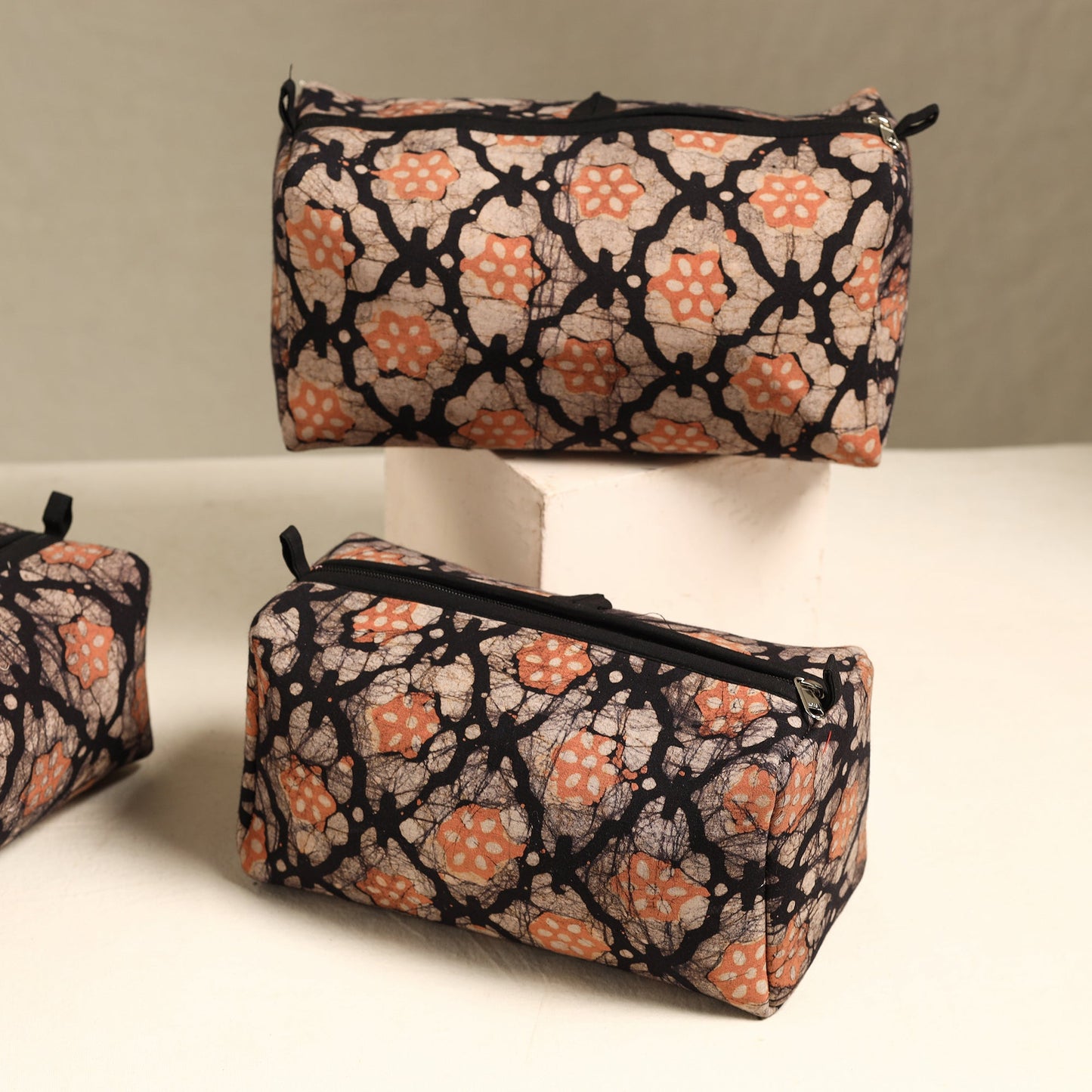 Handmade Cotton Toiletry Bags (Set of 3) 36