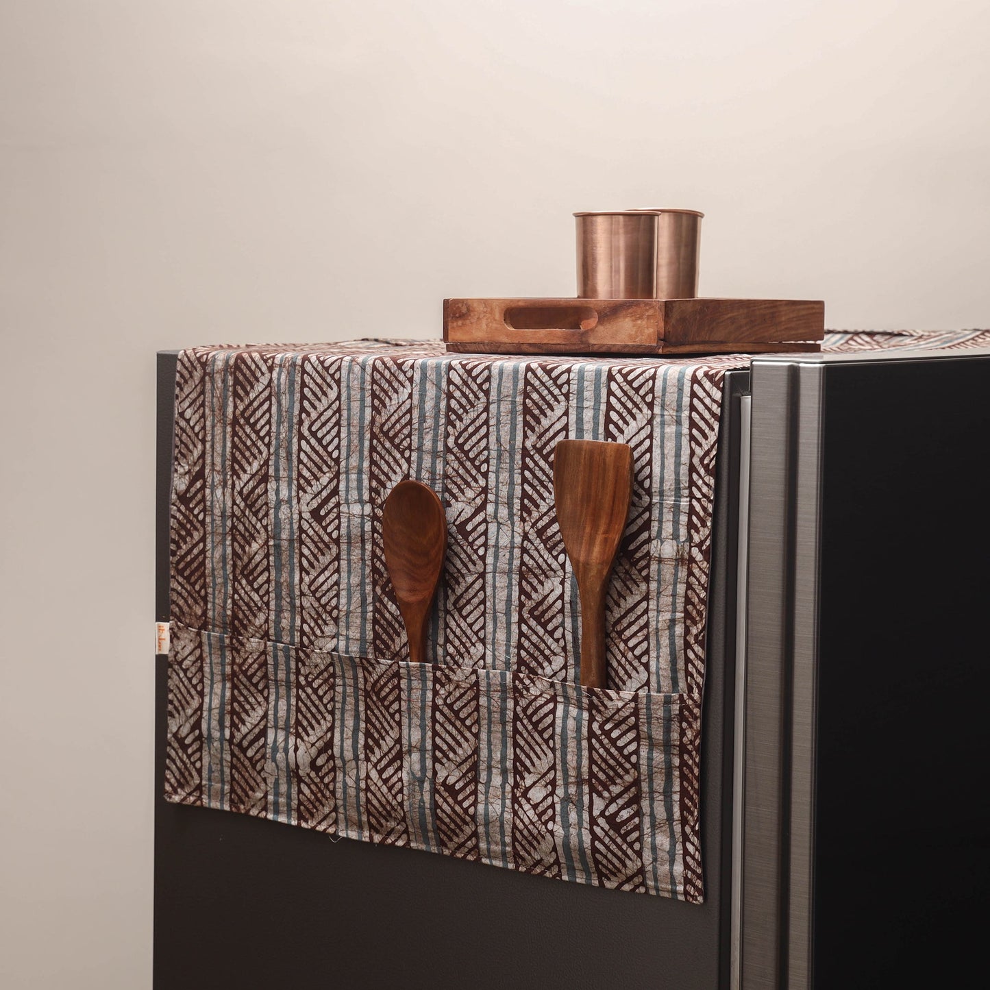 Handmade fridge top cover with multiple pockets 45