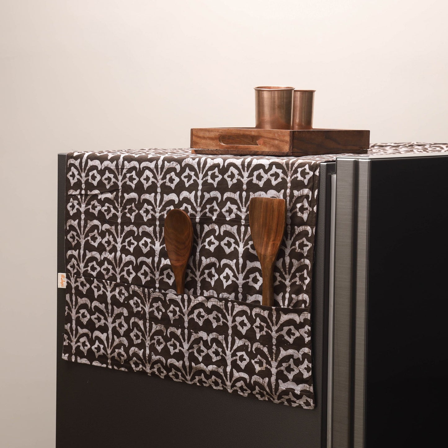 Handmade fridge top cover with multiple pockets 63