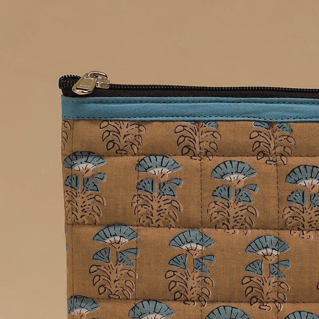 Handmade quilted utility pouch 02 - handcrafted