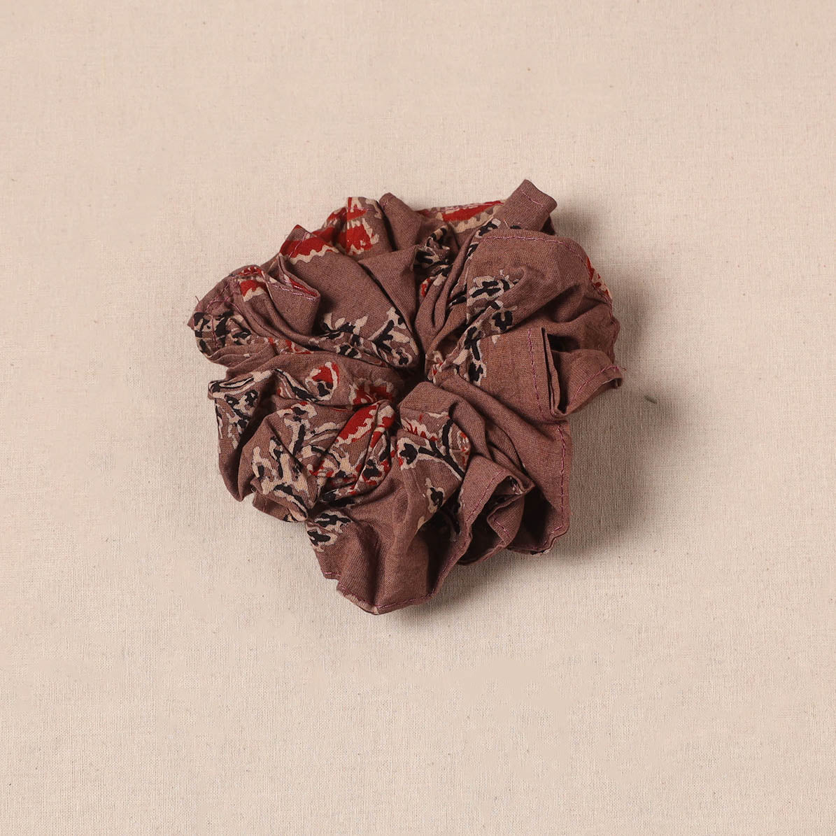 Handmade rubber band/scrunchie 95 - handcrafted