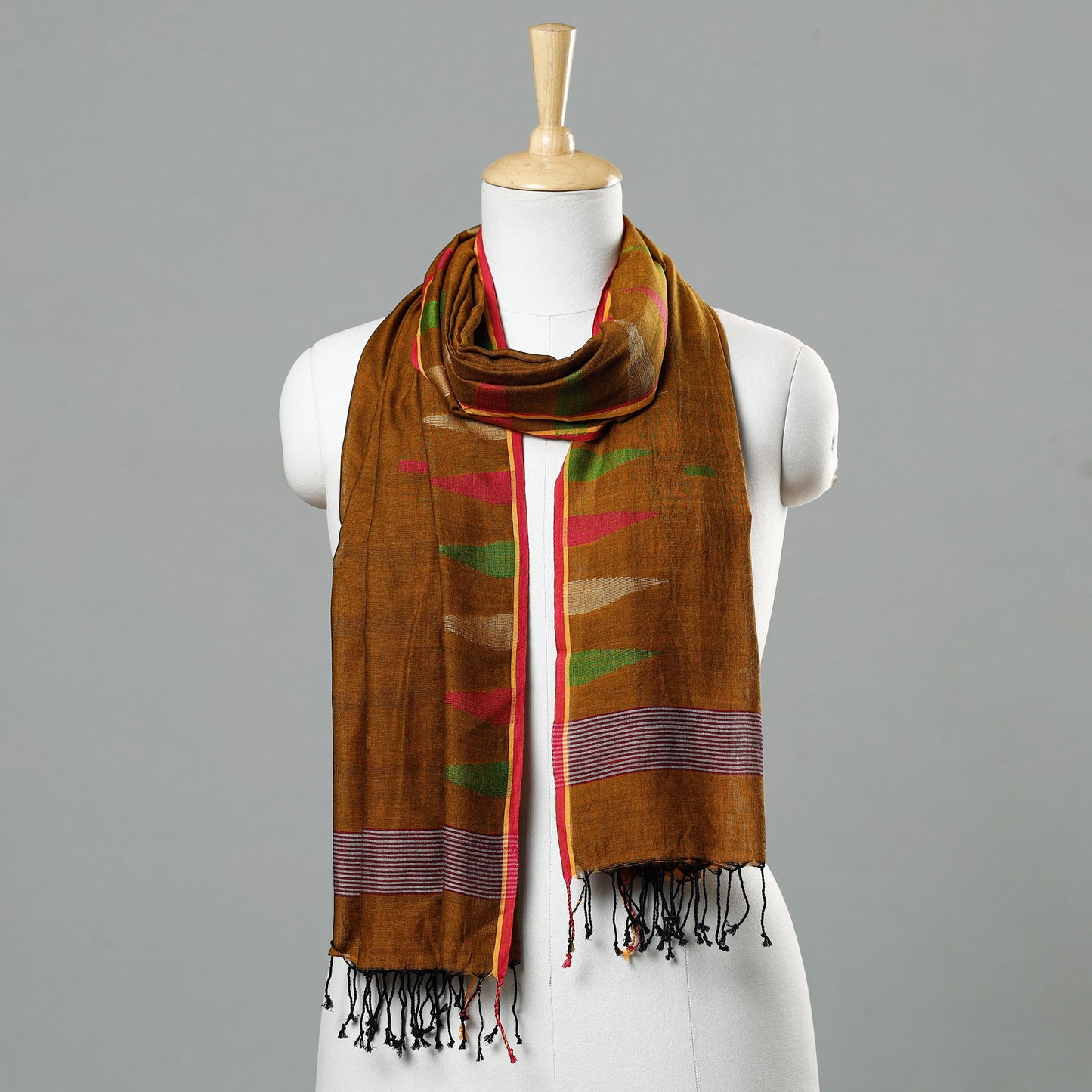 Jamdani Handloom Cotton Stole with Tassels Online at iTokri.com