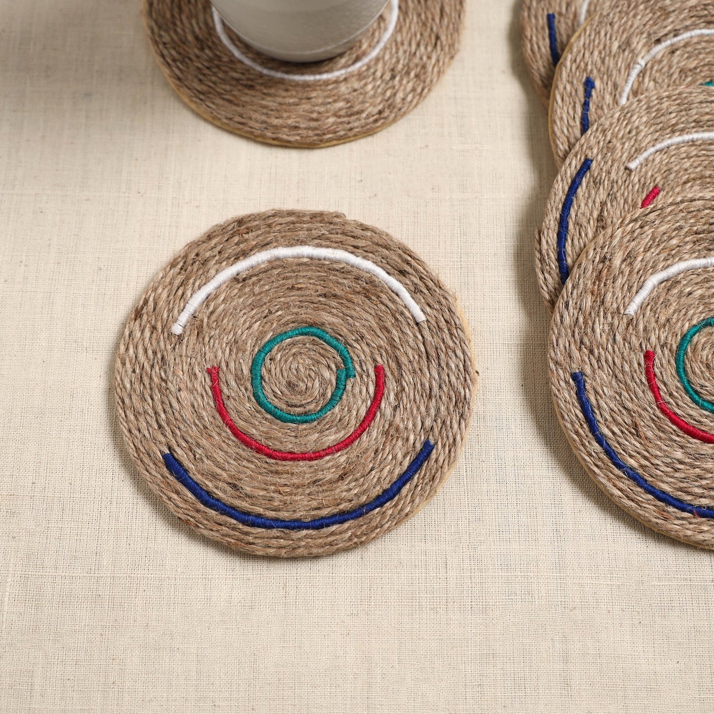 Jute handcrafted round coaster (set of 6) 14