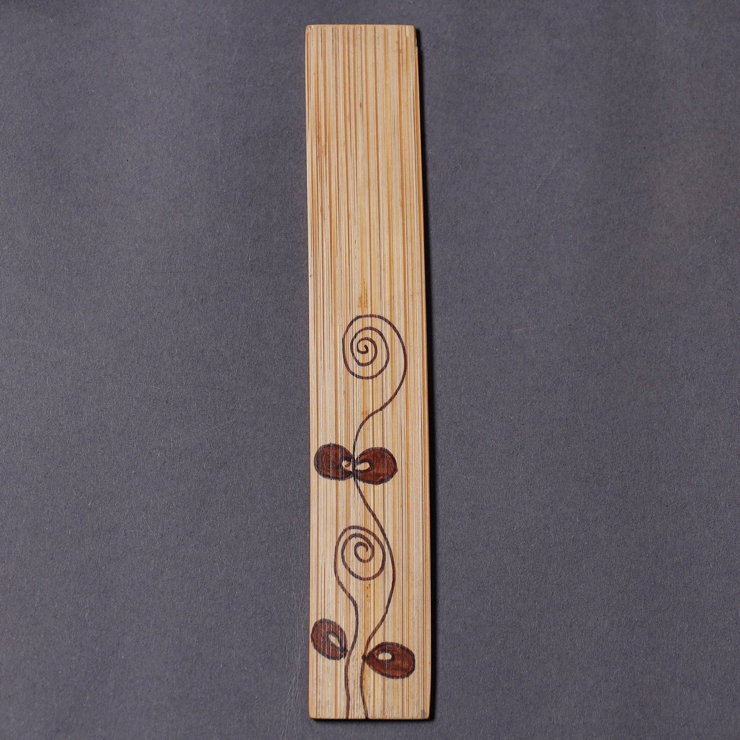 Buy Kerala Mural Handpainted Bamboo Bookmark Online l iTokri.com