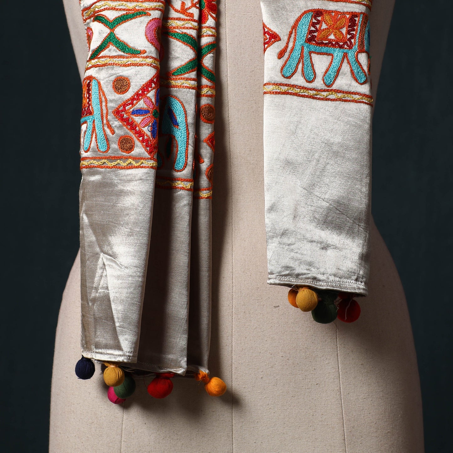 Kutch aari hand embroidery mashru silk stole 51