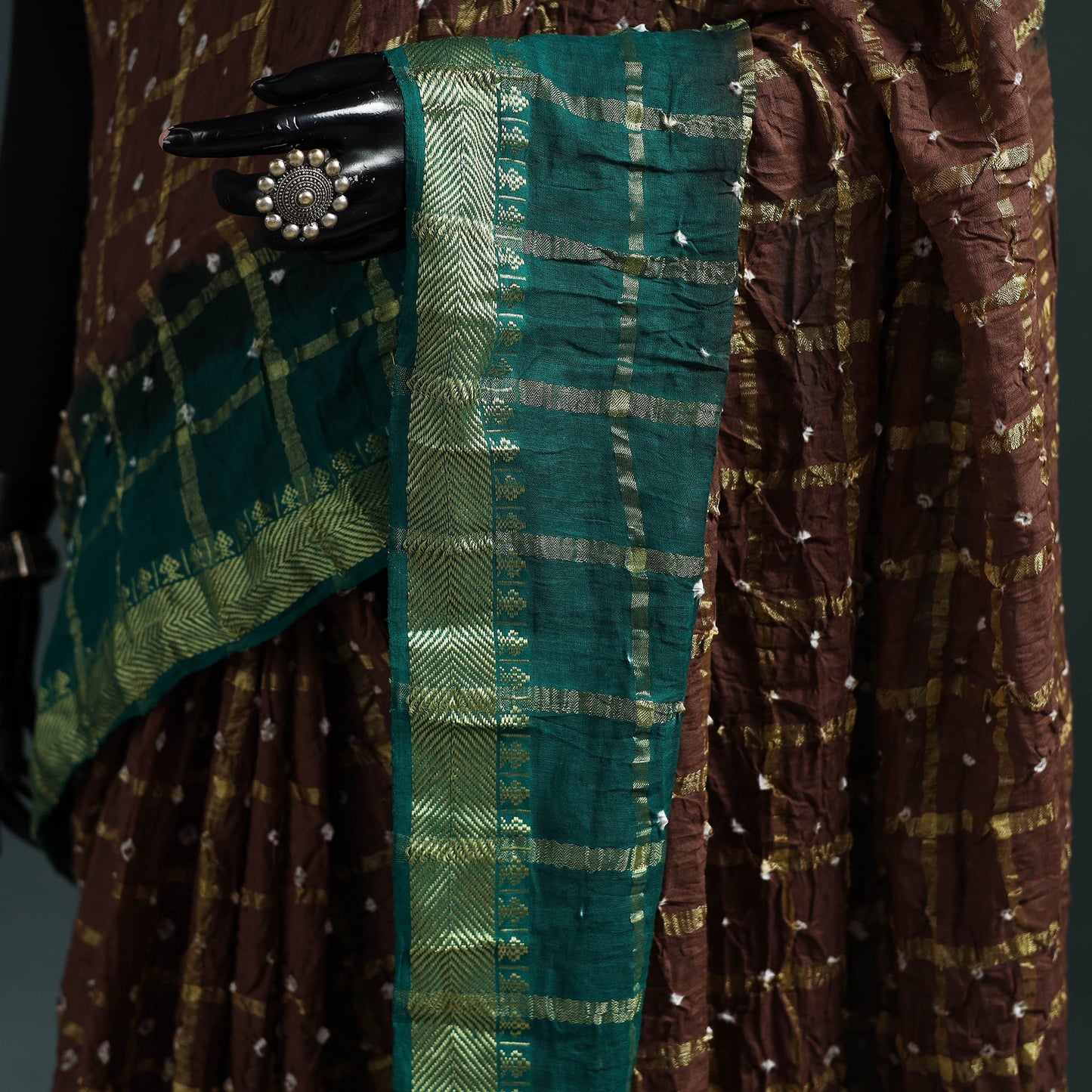 Kutch bandhani tie-dye cotton saree with blouse piece 17