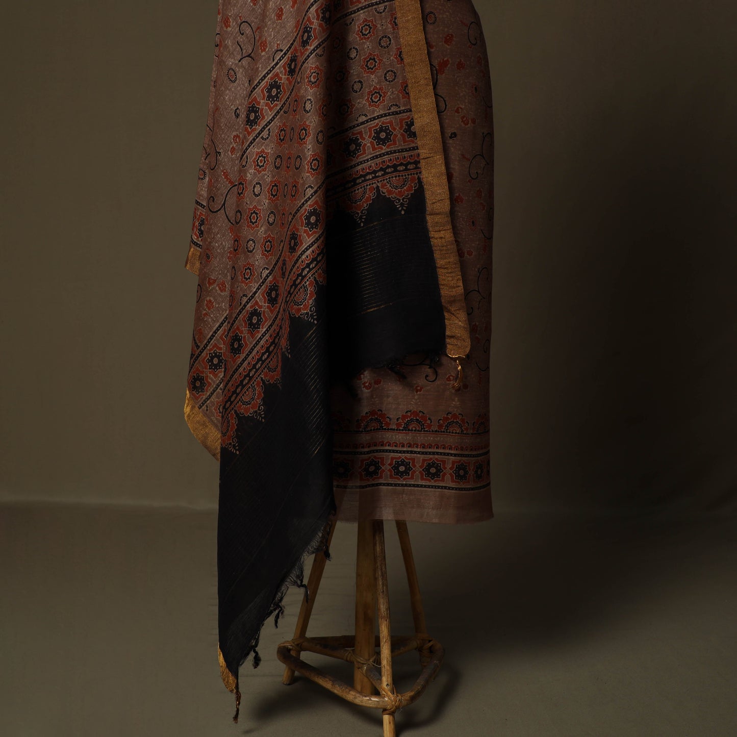 Kutch hand block ajrakh print natural dyed linen 2pc
