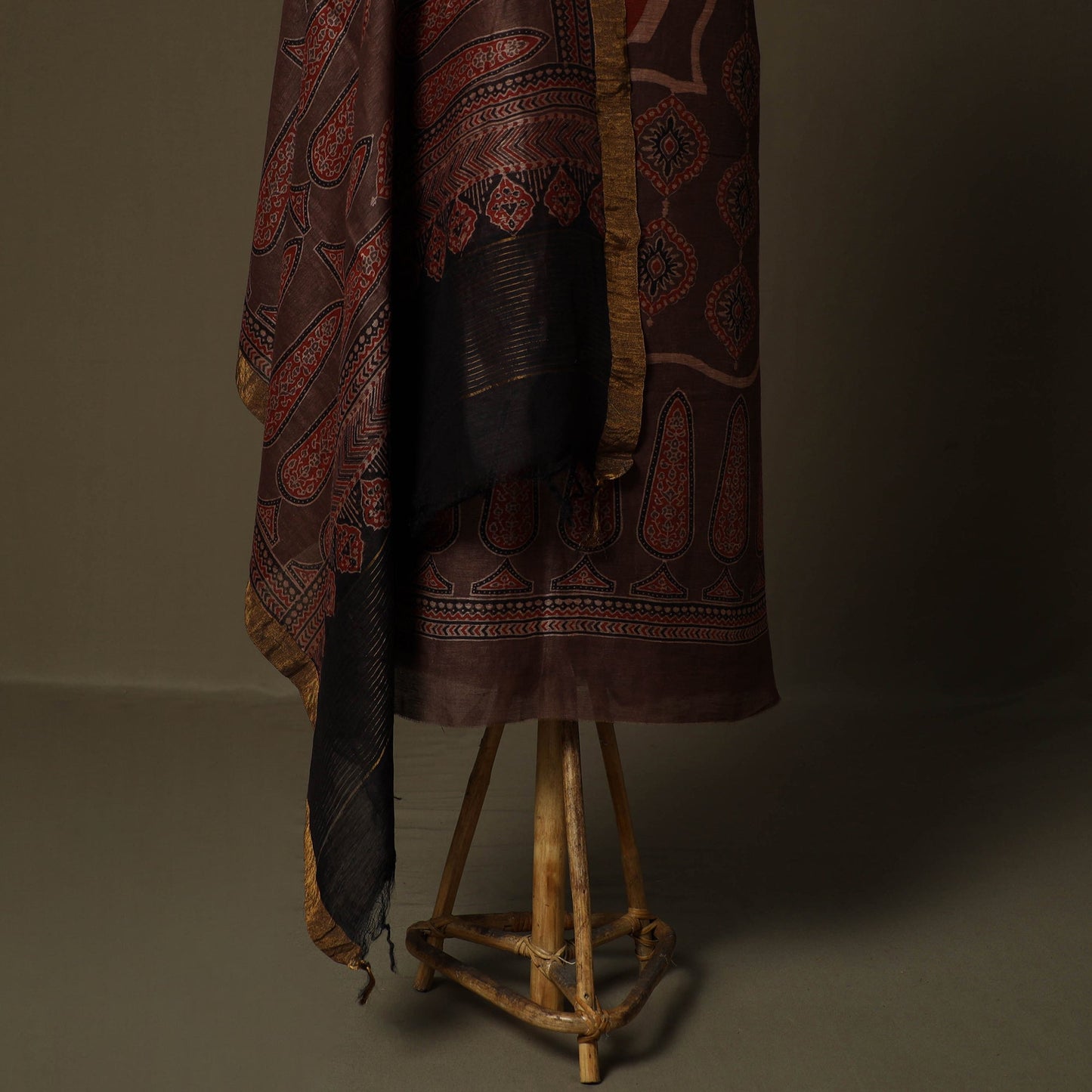 Kutch hand block ajrakh print natural dyed linen 2pc