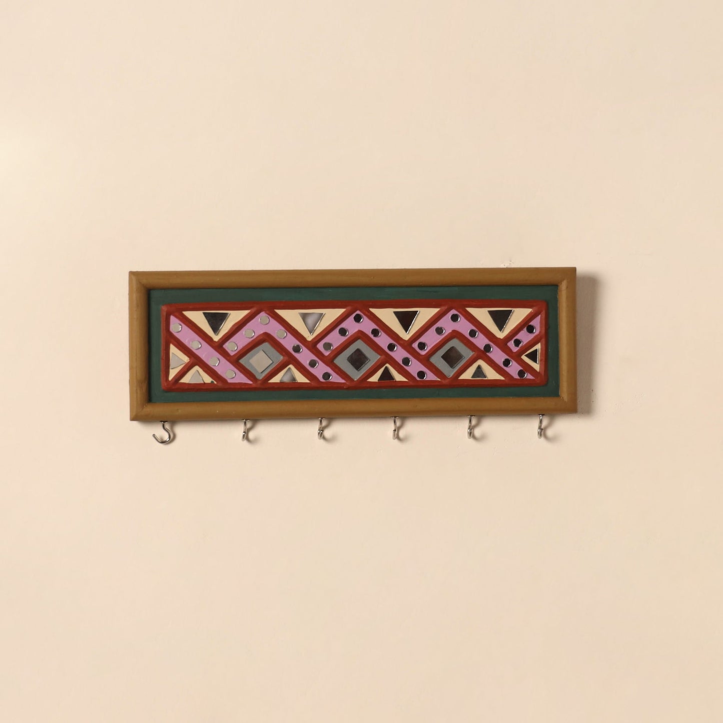 Kutch mud mirror work lippan art key holder (4 x 12 in) 05