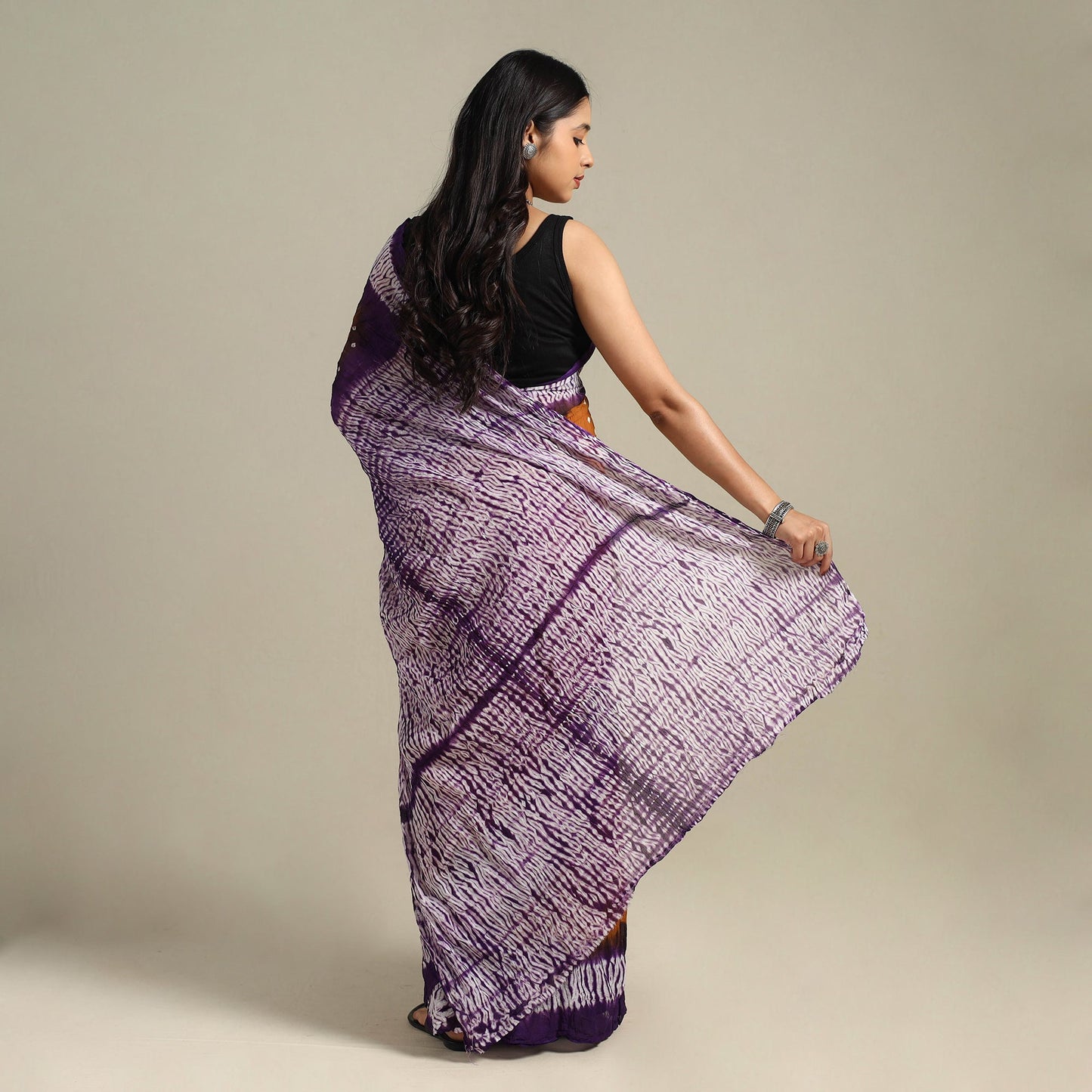 Brown Kutch Tie-Dye Cotton Bandhani Saree