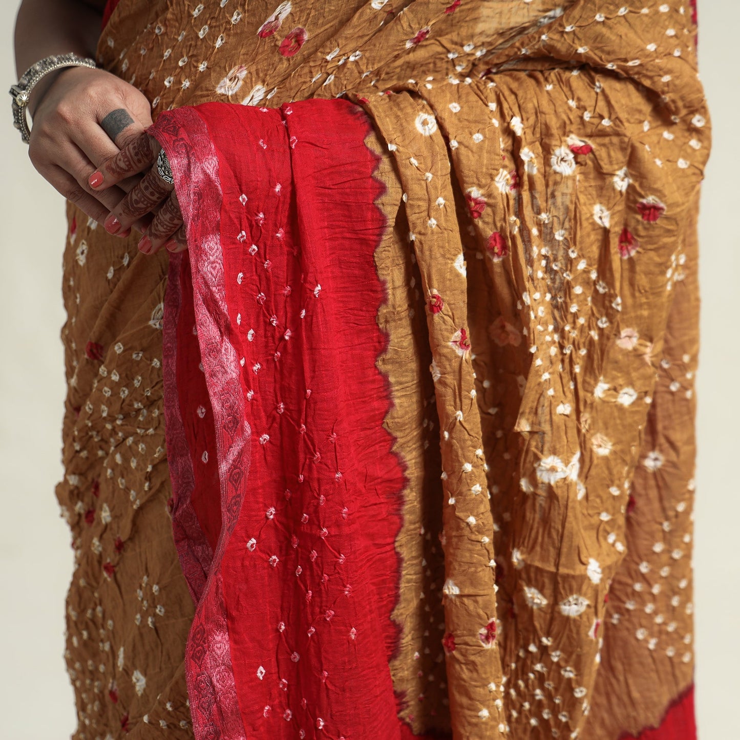 Brown Kutch Bandhani Tie-Dye Cotton Saree