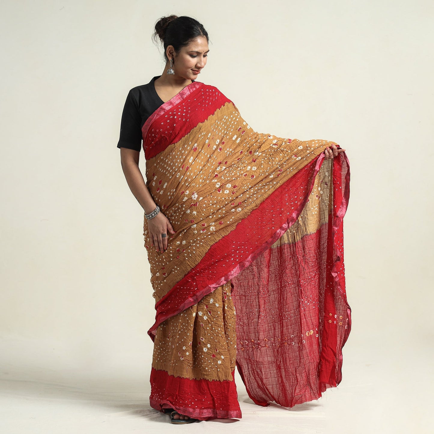 Brown Kutch Bandhani Tie-Dye Cotton Saree