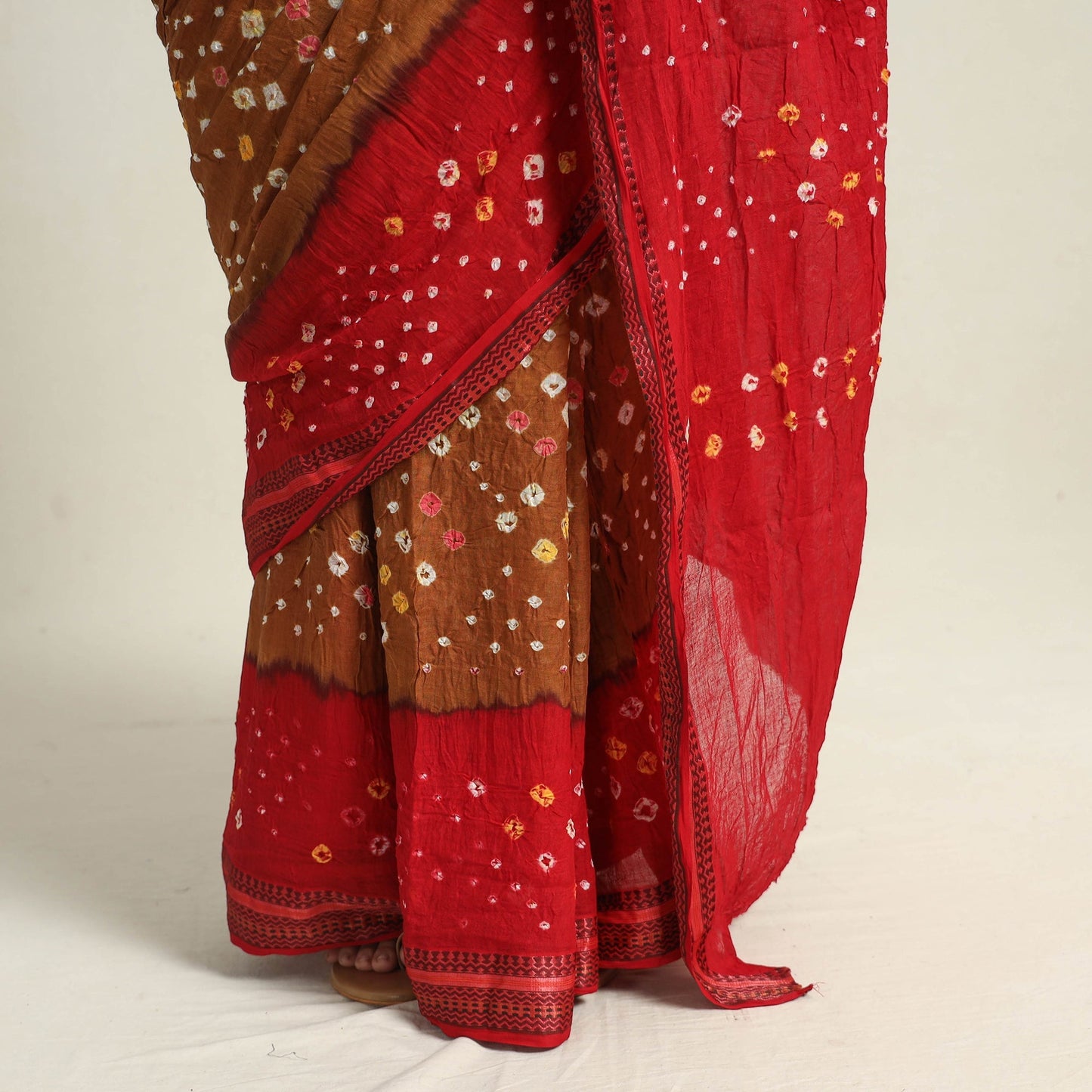 Brown Kutch Tie-Dye Bandhani Saree