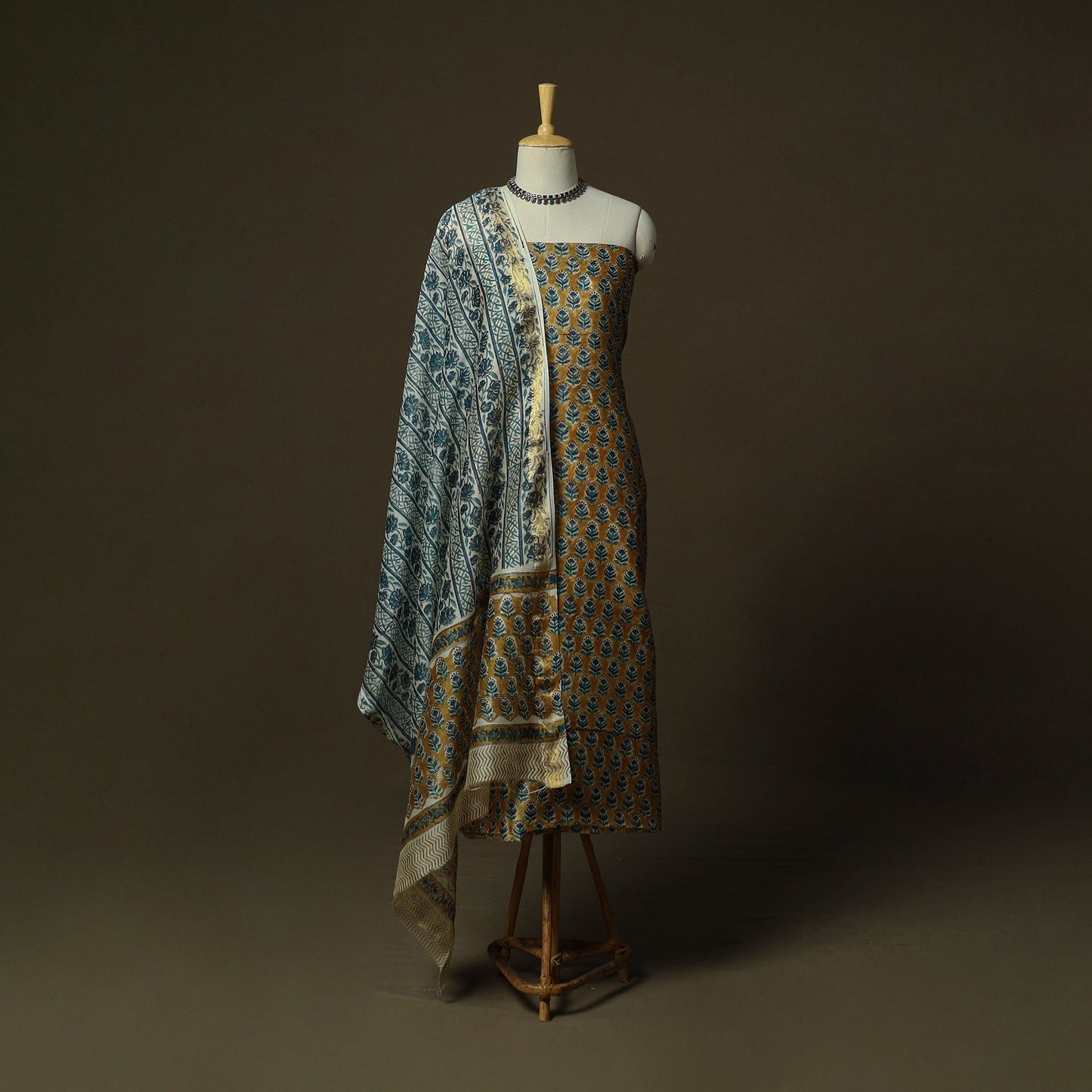 Maheshwari silk hand block sanganeri print 3pc unstitched