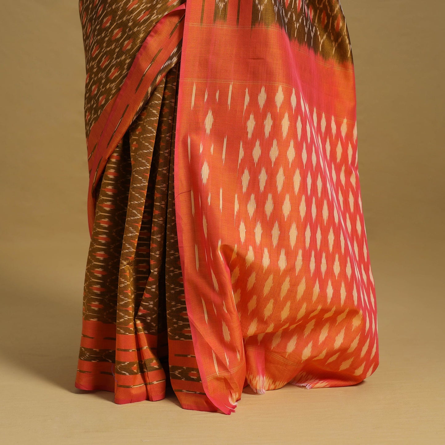 Brown Mercerised Cotton Handloom Pochampally Ikat Saree