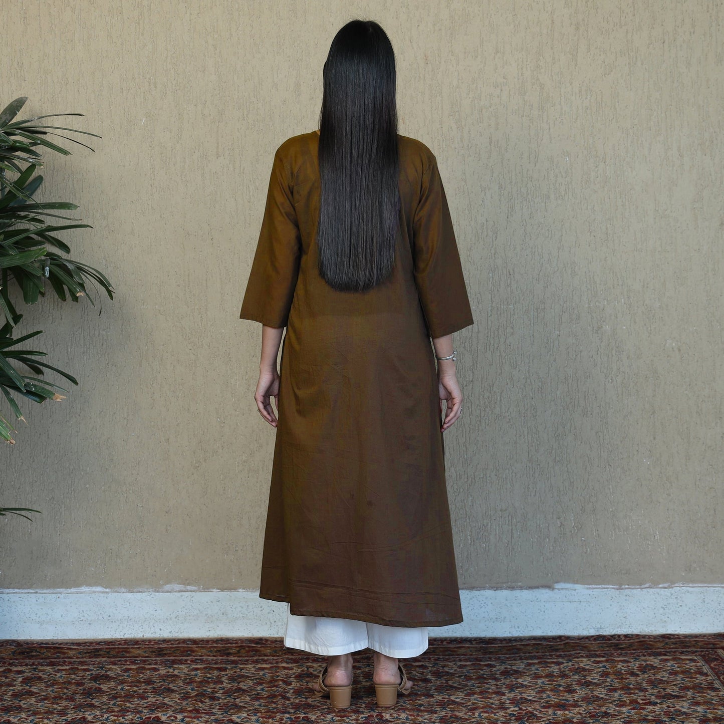 Mulmalai Cotton Plain Dyed A-Line Kurta