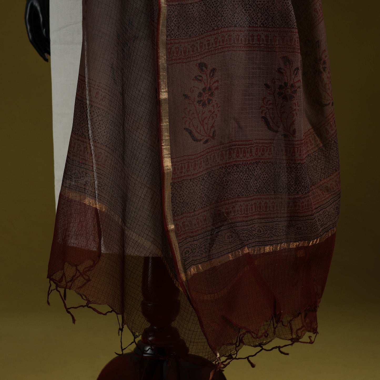 Natural dyed kota doria cotton hand block bagh print