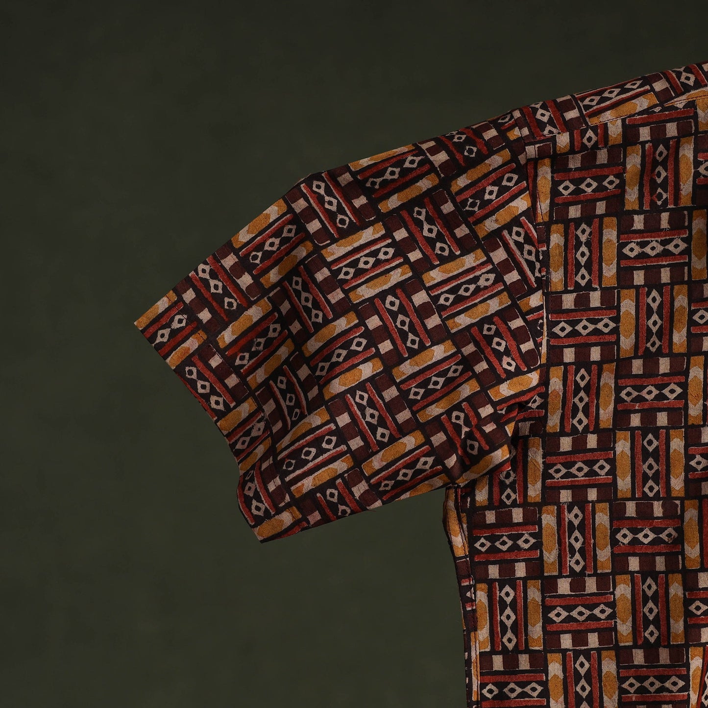 Pedana hand block print natural dyed cotton half sleeve men