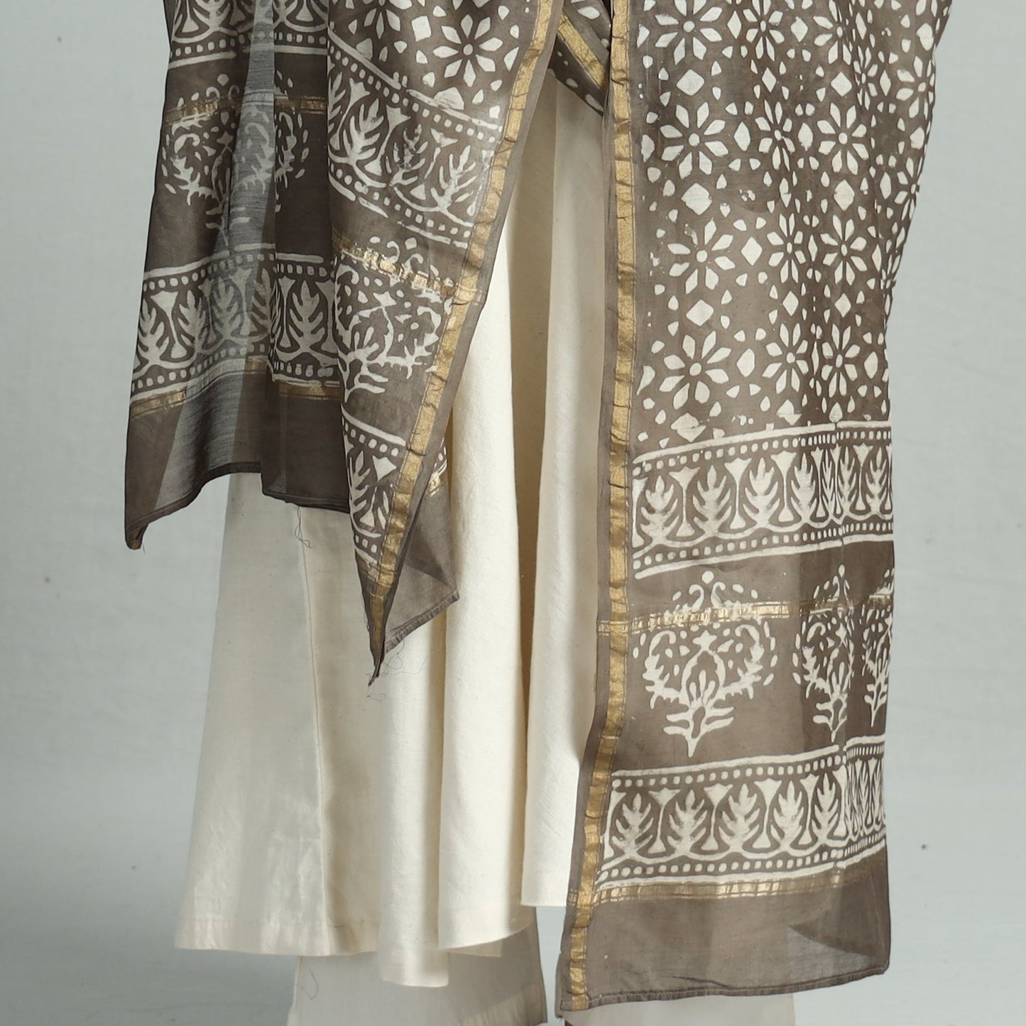 Pipad Block Printed Handloom Chanderi Silk Dupatta 76 Online