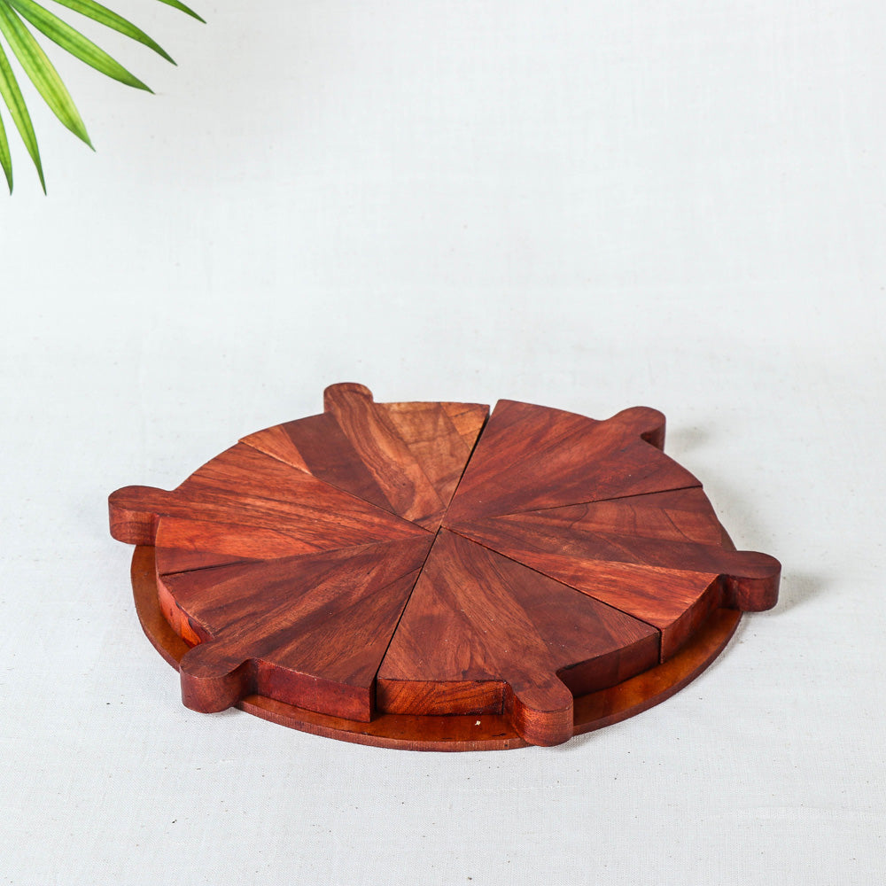 Brown Pizza Platter / Serving Tray Handcrafted with Sheesham Wood