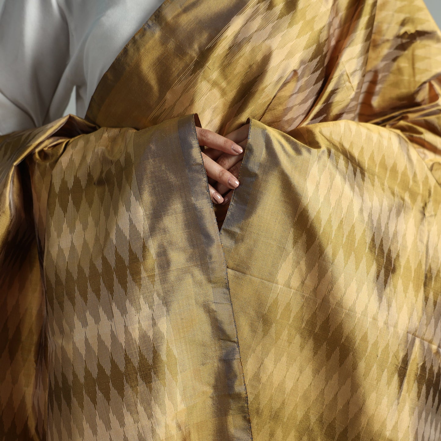 Pochampally Ikat Weave Pure Silk Handloom Dupatta 51 Online at iTokri.com
