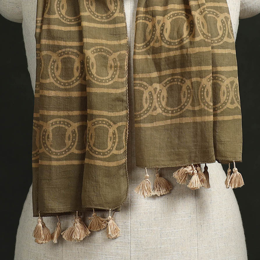 Pure mul cotton kutch hand block batik print stole