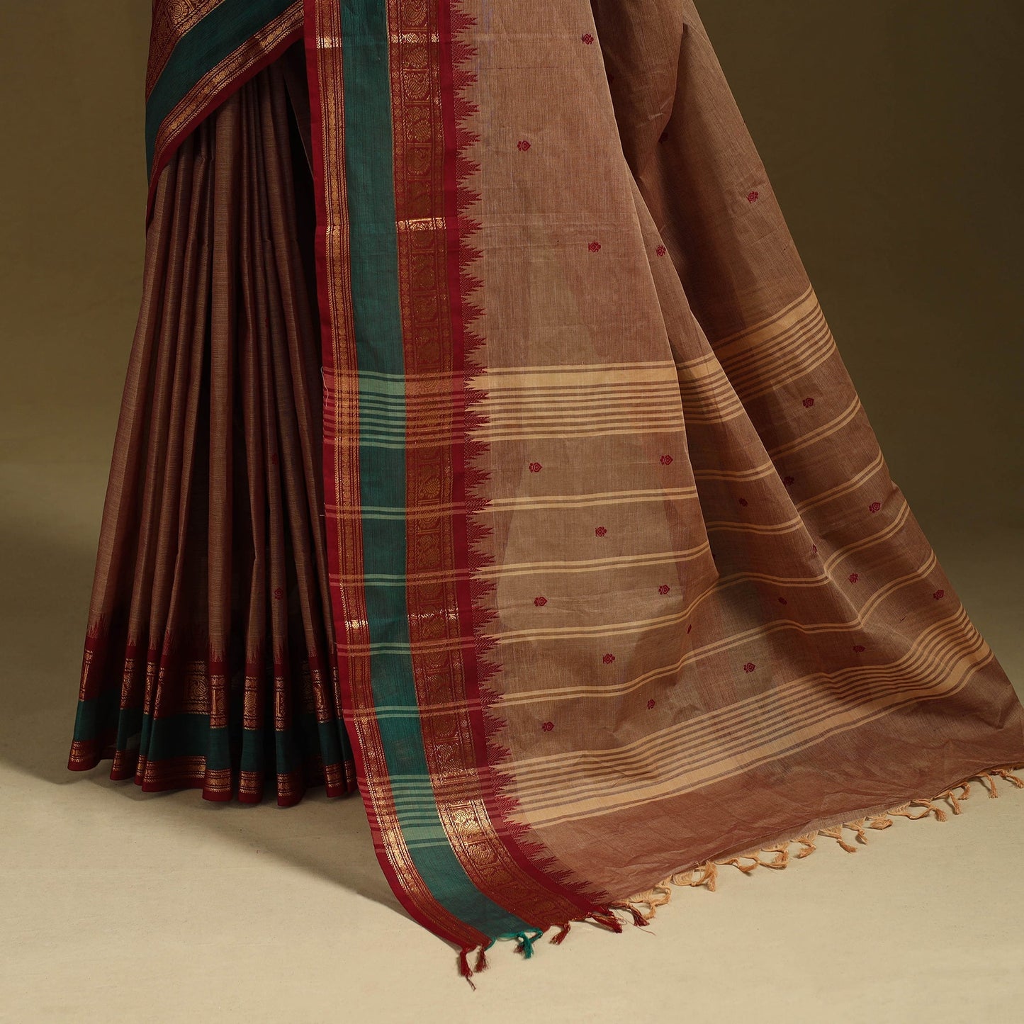 Thread buti cotton kanchipuram saree with border 06