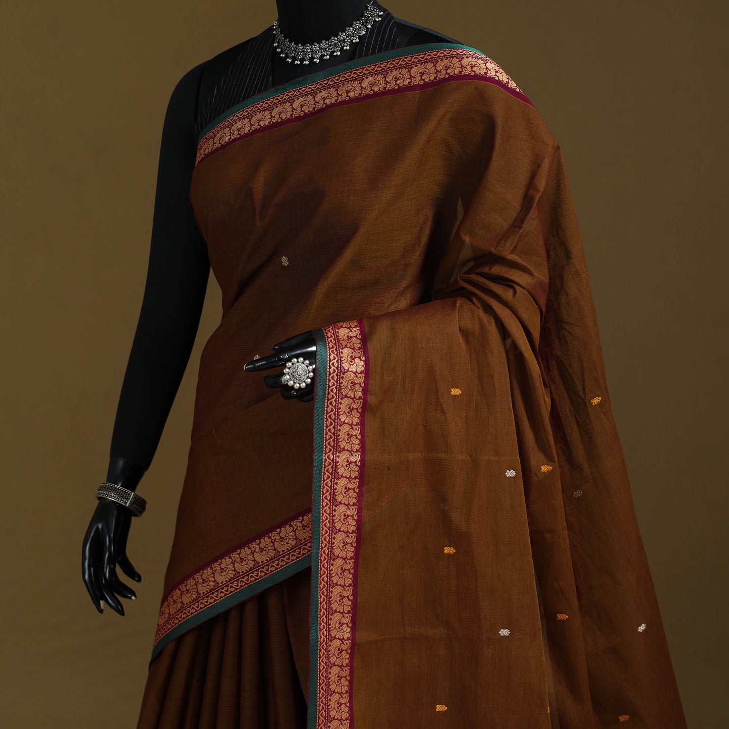 Thread buti cotton kanchipuram saree with border 21