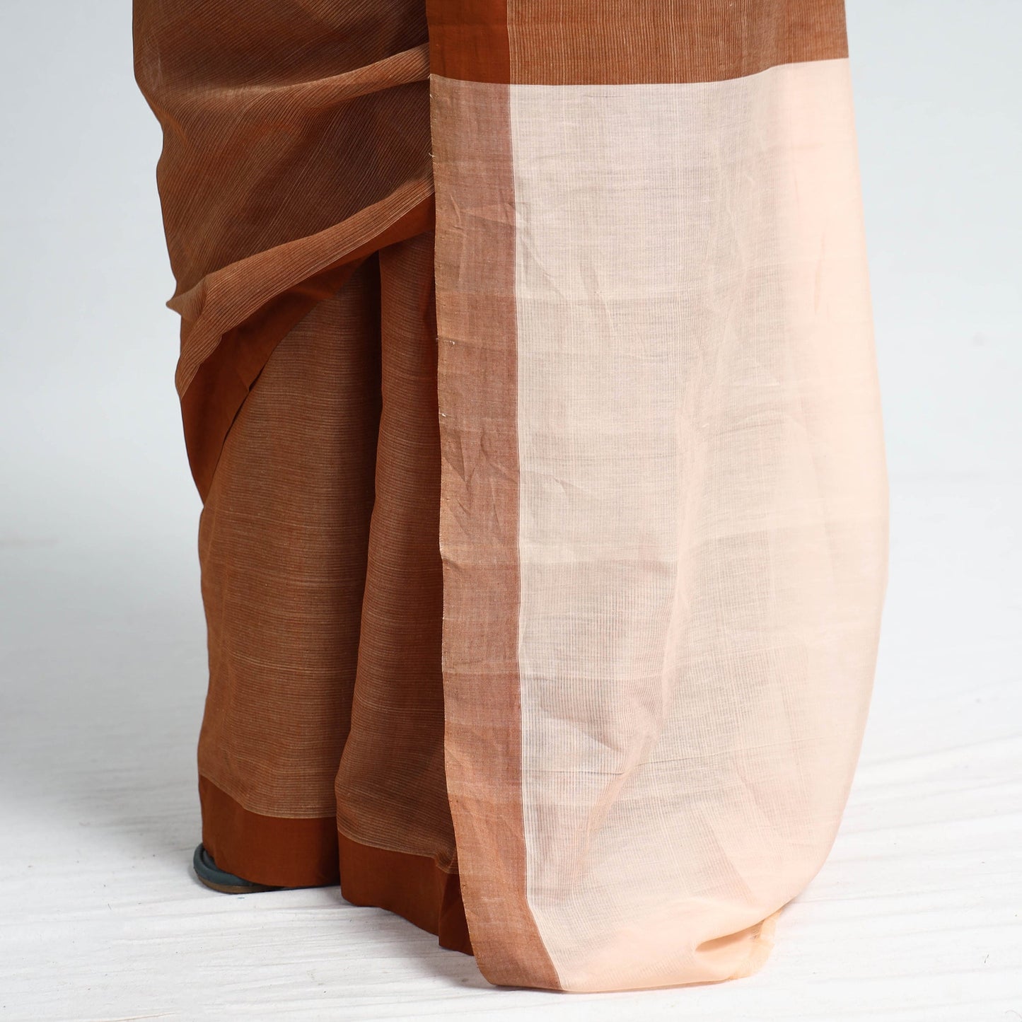 Traditional Challapalli Plain Handloom Cotton Saree