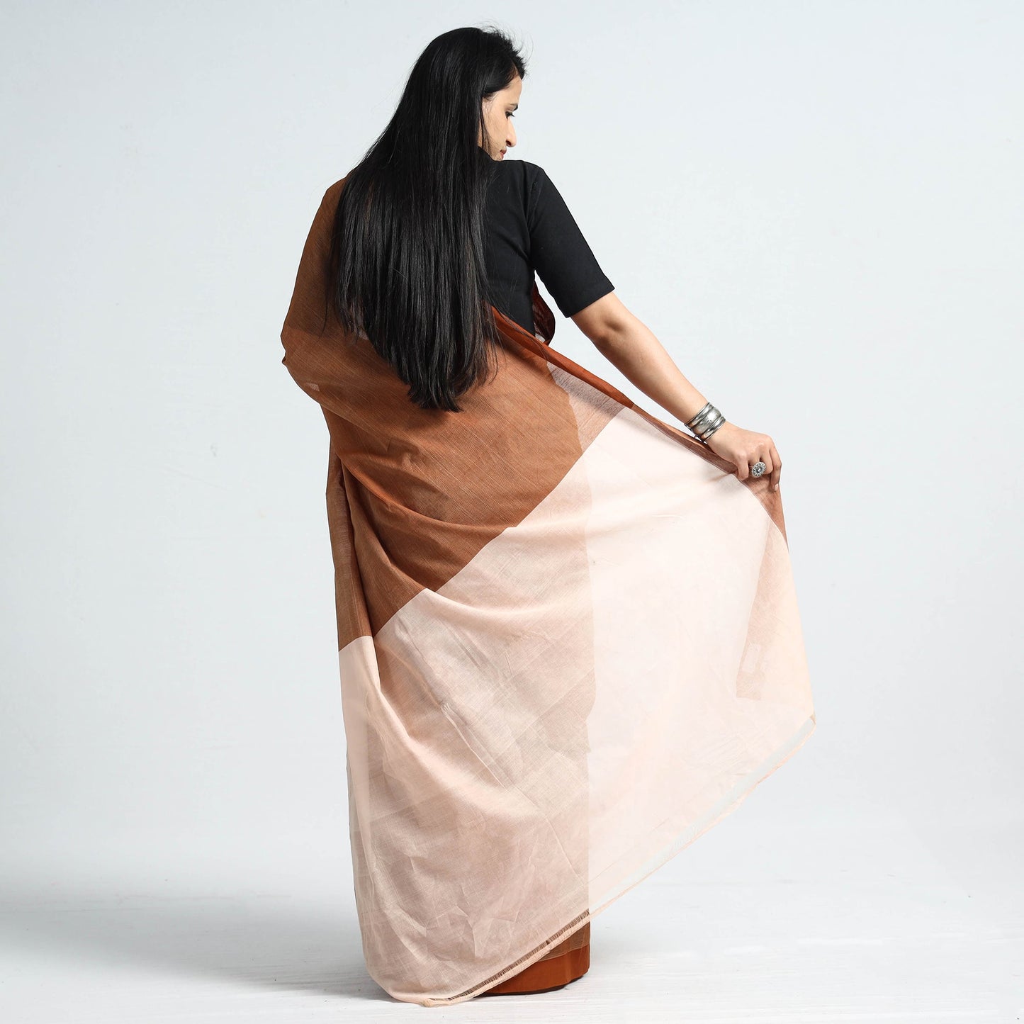 Traditional Challapalli Plain Handloom Cotton Saree