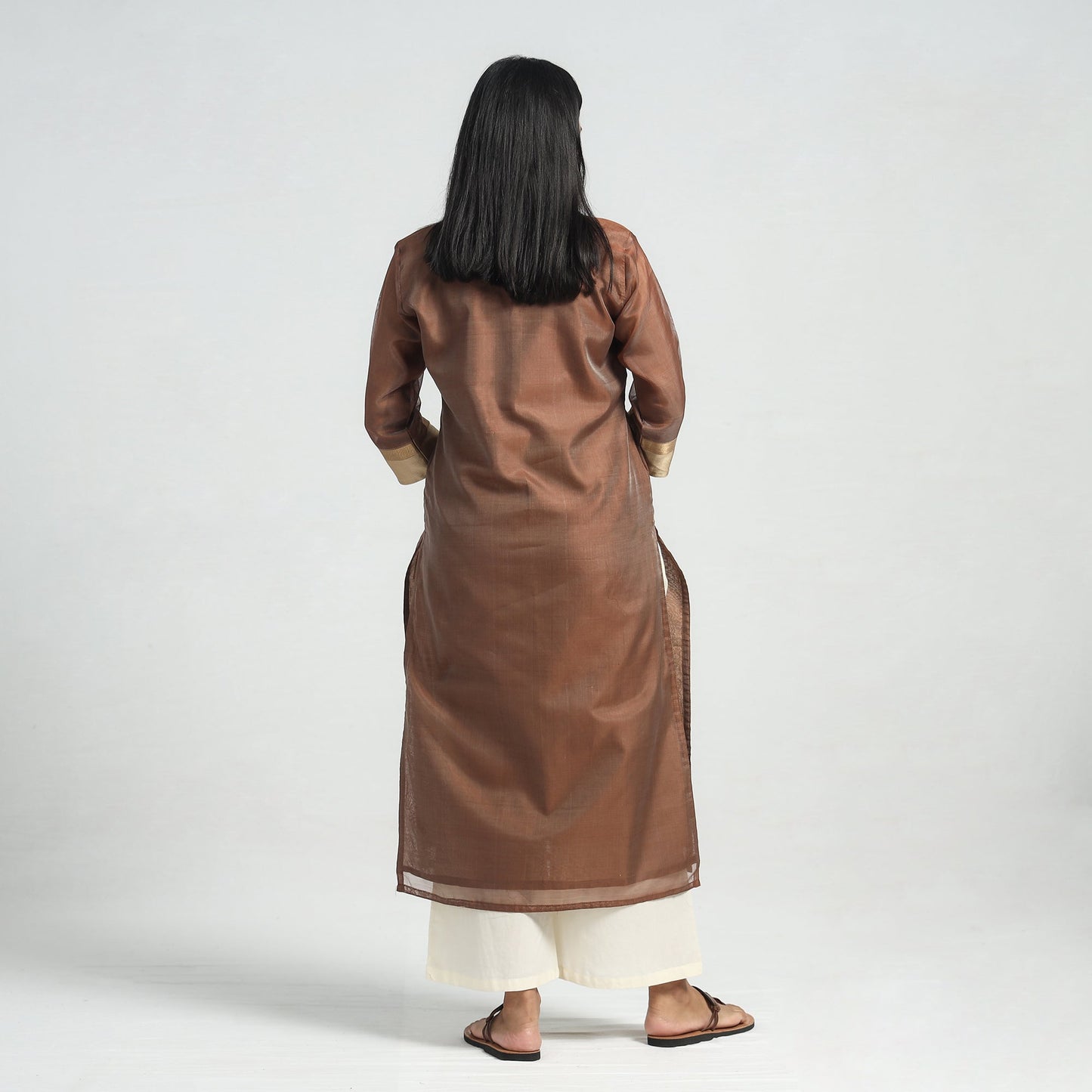 Buy Traditional Maheshwari Handloom Silk Cotton Kurta with Dupatta Set Online at iTokri.com