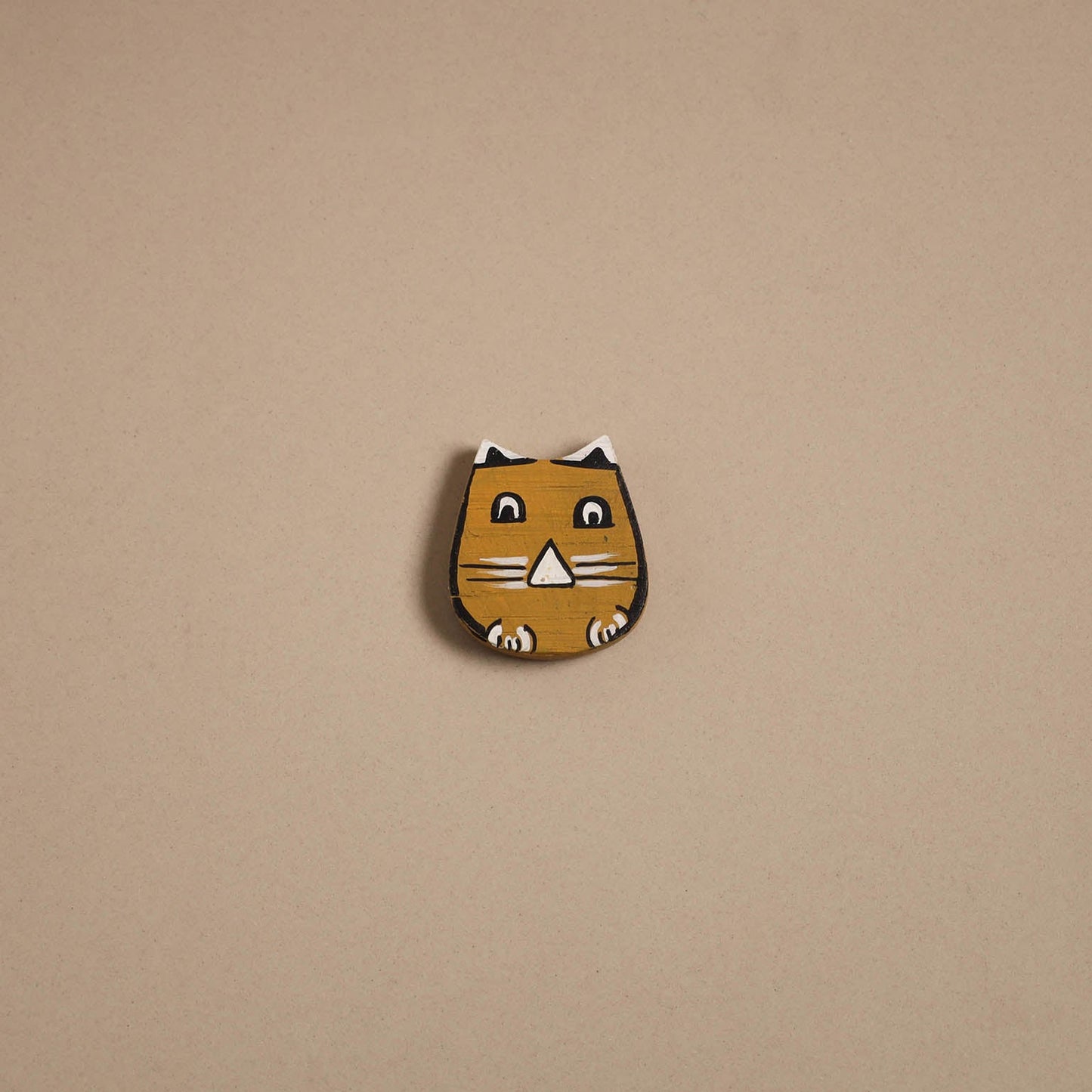 Cat - kerala mural handpainted bamboo fridge magnet 09