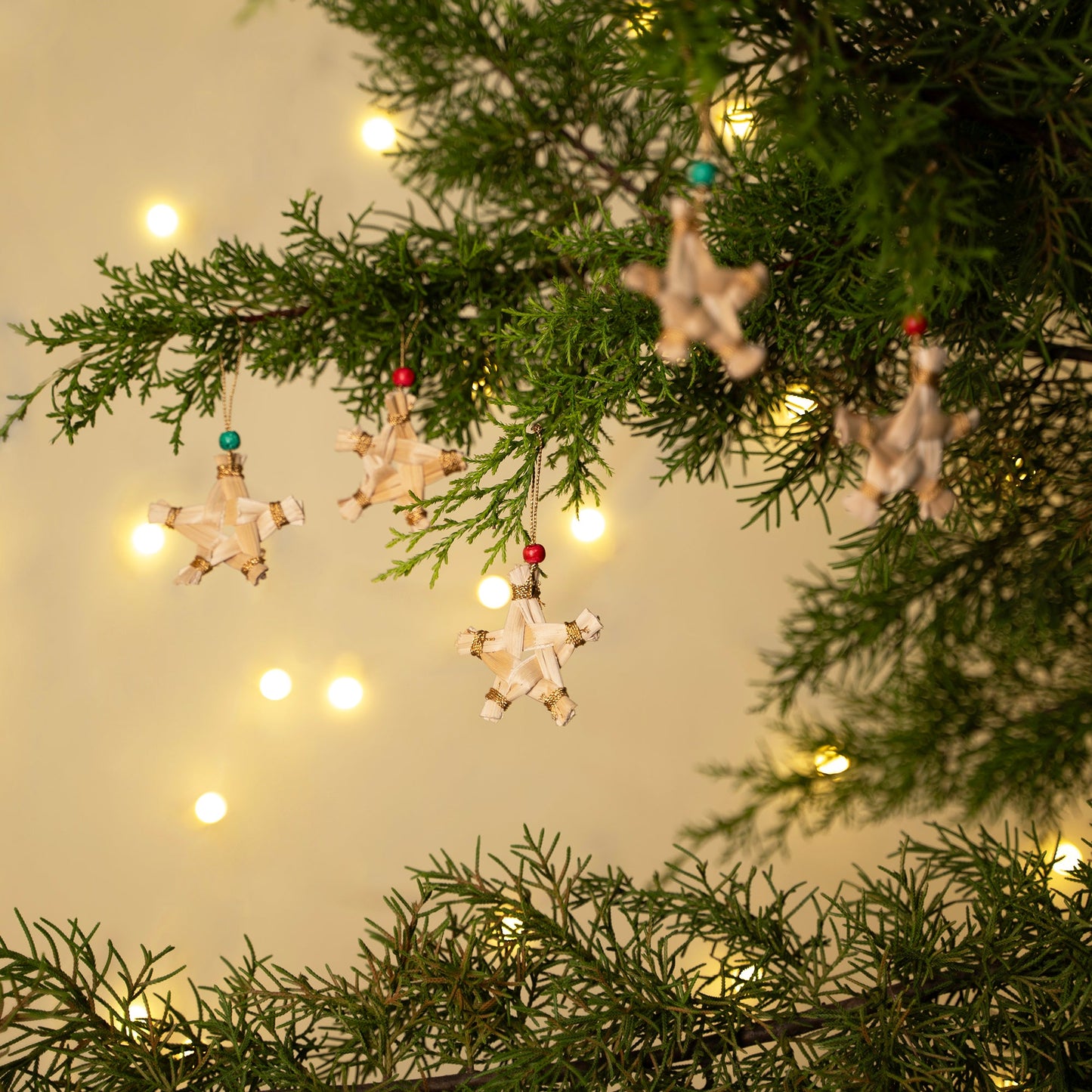 Christmas decor banana bark star hanging (set of 5)