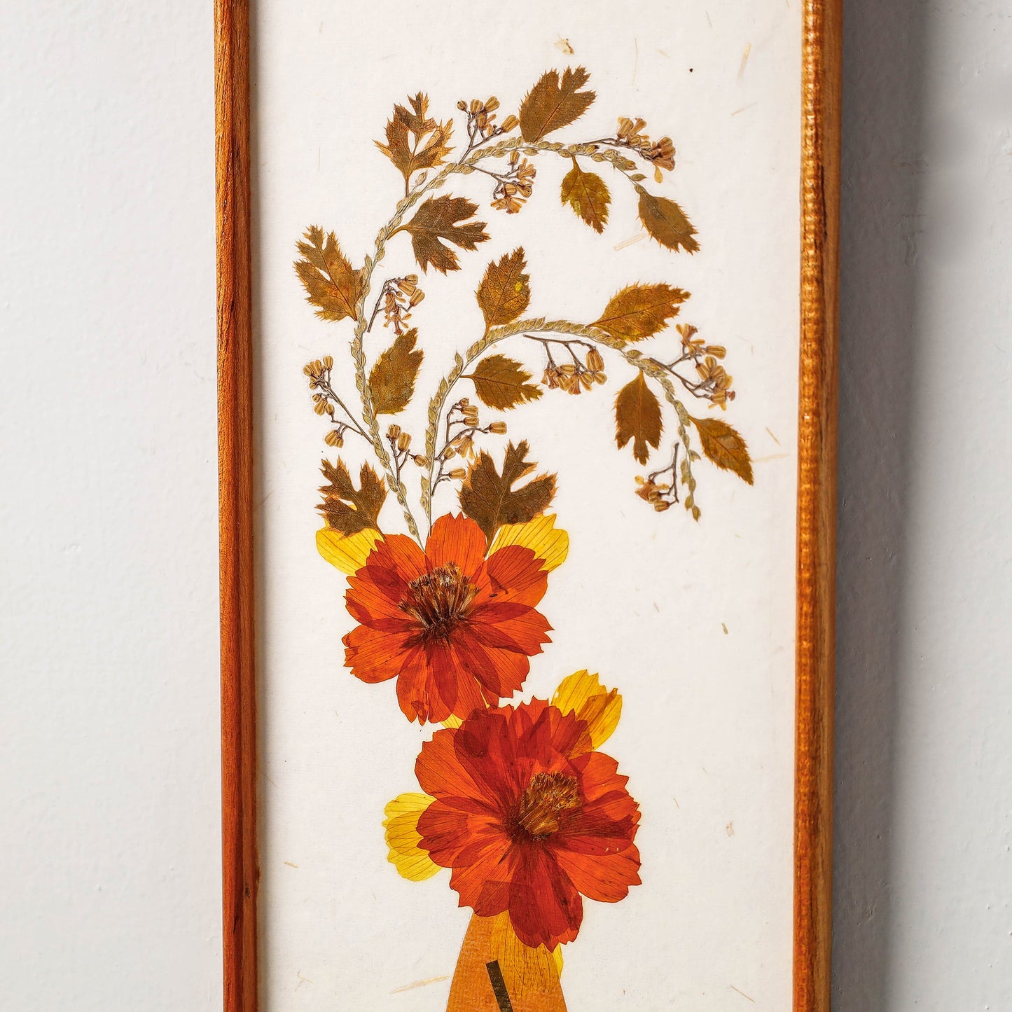 Classic Natural Flower Art Work Wall Hanging Wooden Frame (6 x 6 in)