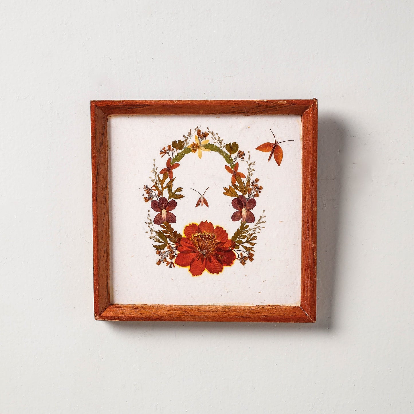 Classic Natural Flower Art Work Wall Hanging Wooden Frame