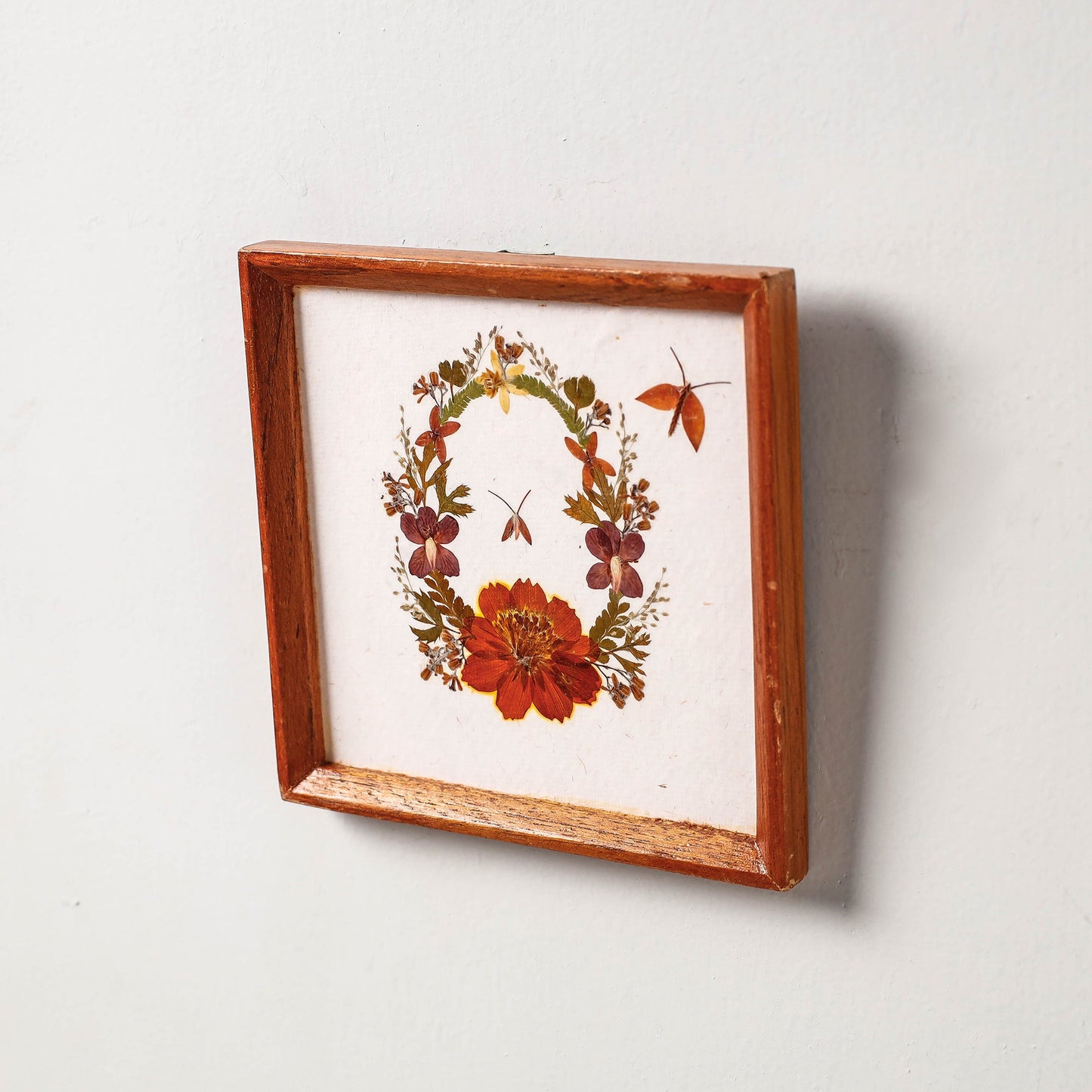Classic Natural Flower Art Work Wall Hanging Wooden Frame