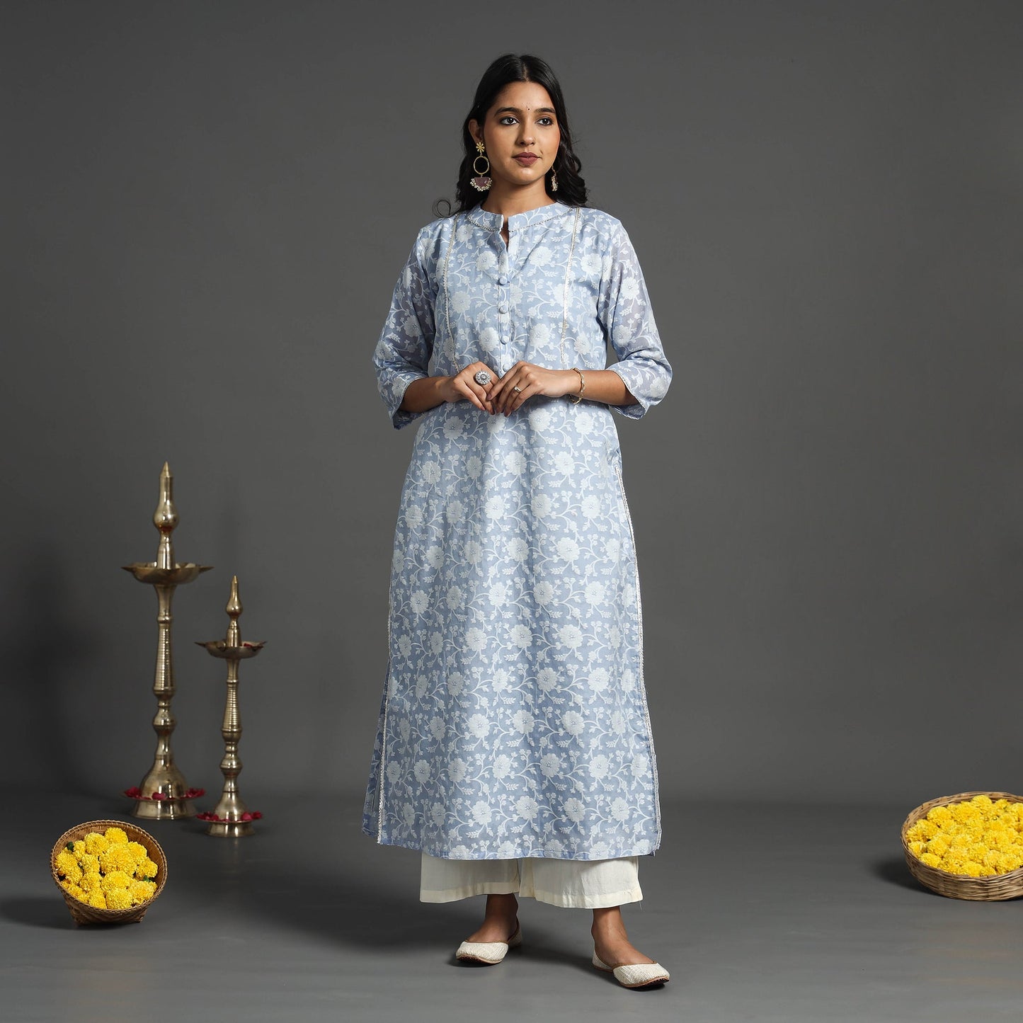 Blue Handwoven Cutwork Cotton Banarasi Kurta