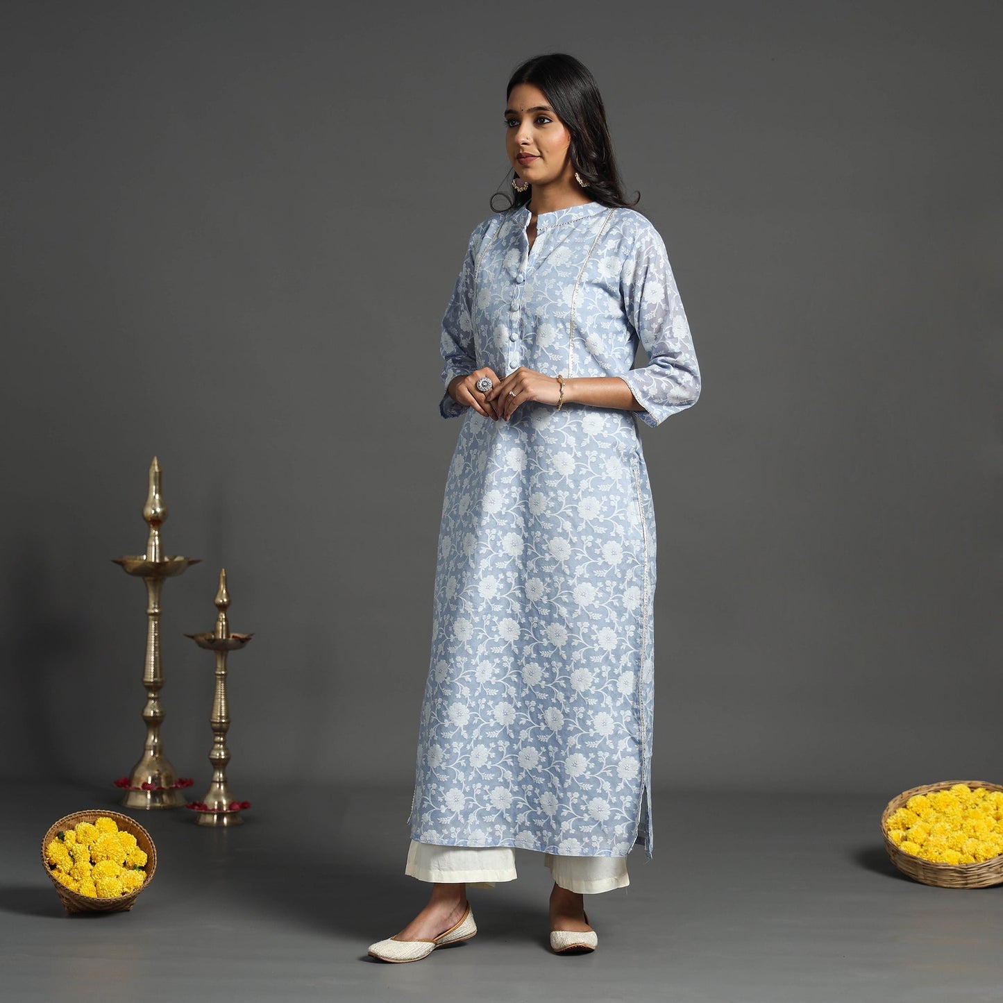 Blue Handwoven Cutwork Cotton Banarasi Kurta
