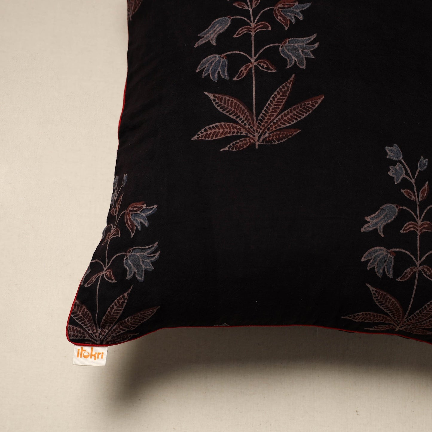 Cotton cushion cover 61 - handcrafted