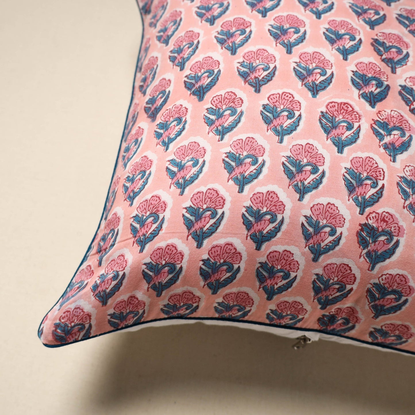 Cotton sanganeri cushion cover 124 - handcrafted