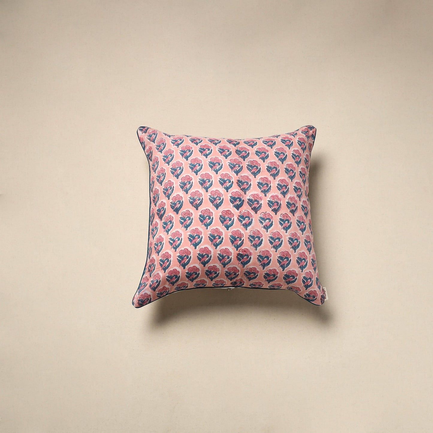 Cotton sanganeri cushion cover 124 - handcrafted