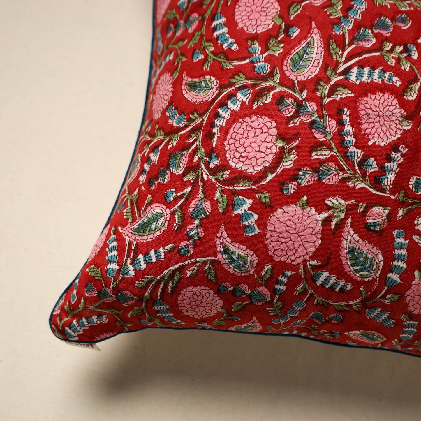 Cotton sanganeri cushion cover 128 - handcrafted