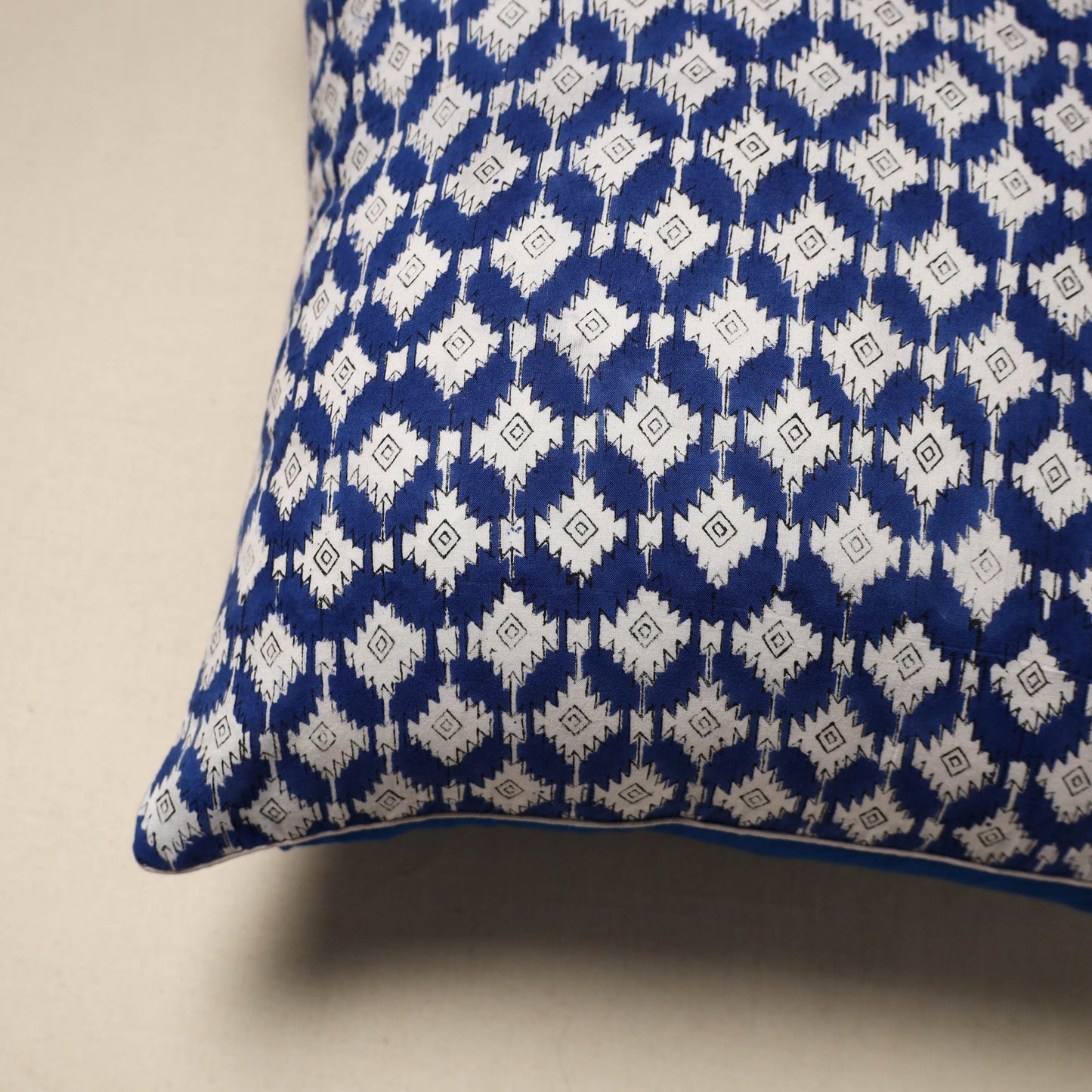 Cotton sanganeri cushion cover 138 - handcrafted