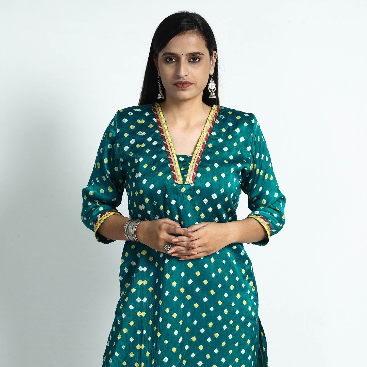 Buy Dark Red Bandhani Tie-Dye Modal Silk Straight Kurta Online at iTokri.com