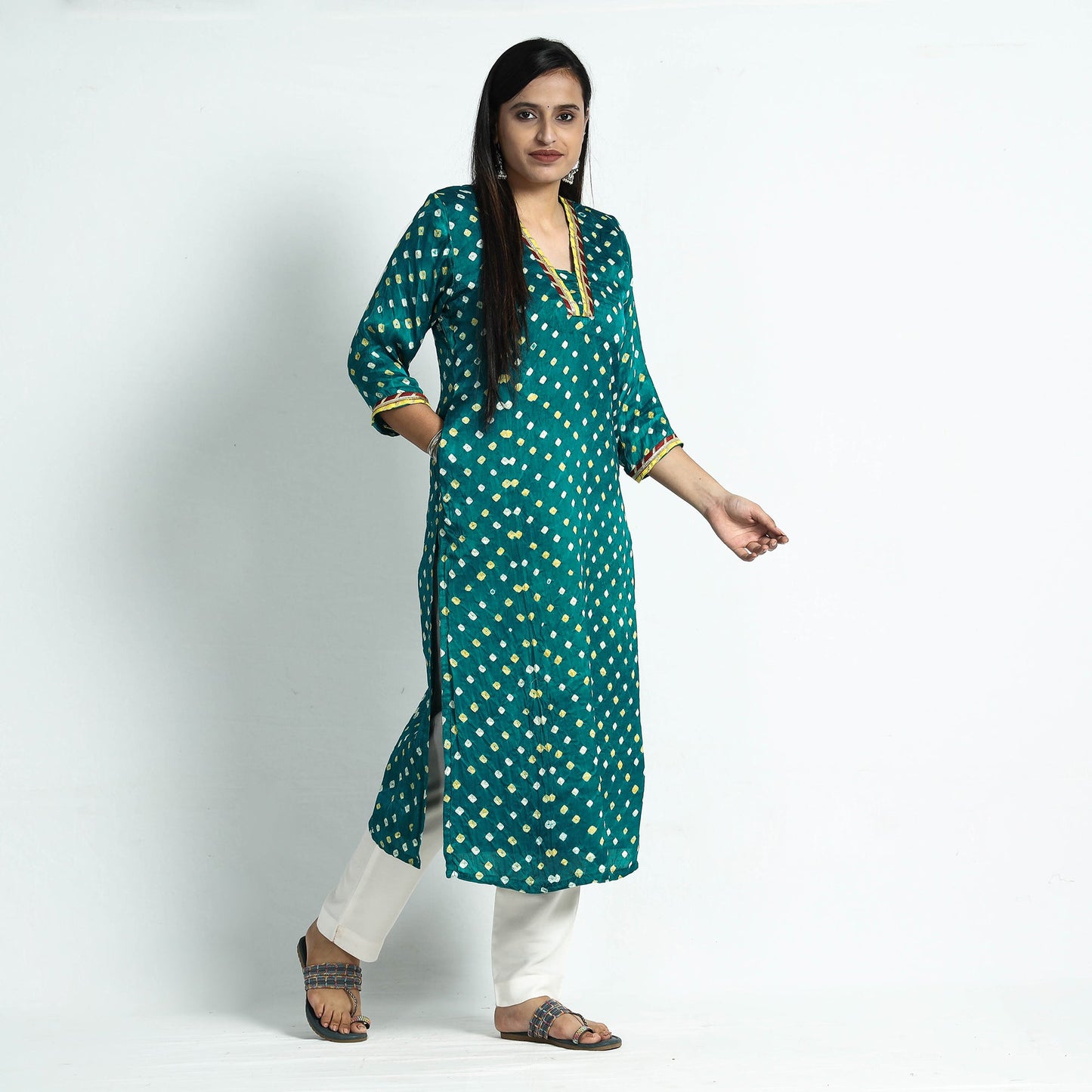 Buy Dark Red Bandhani Tie-Dye Modal Silk Straight Kurta Online at iTokri.com