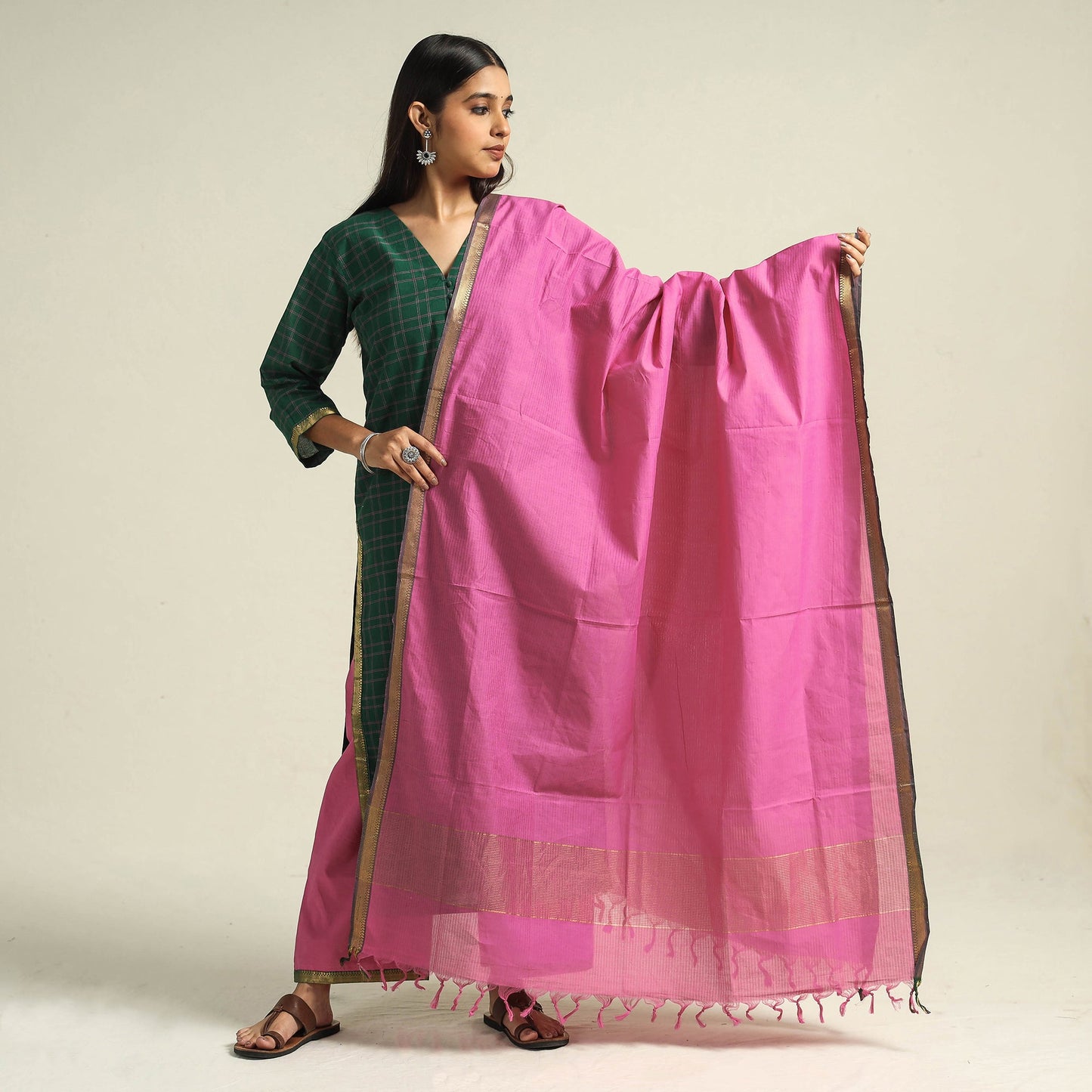 Buy Mangalagiri Handloom Cotton Kurta with Palazzo & Dupatta Set Online at iTokri.com